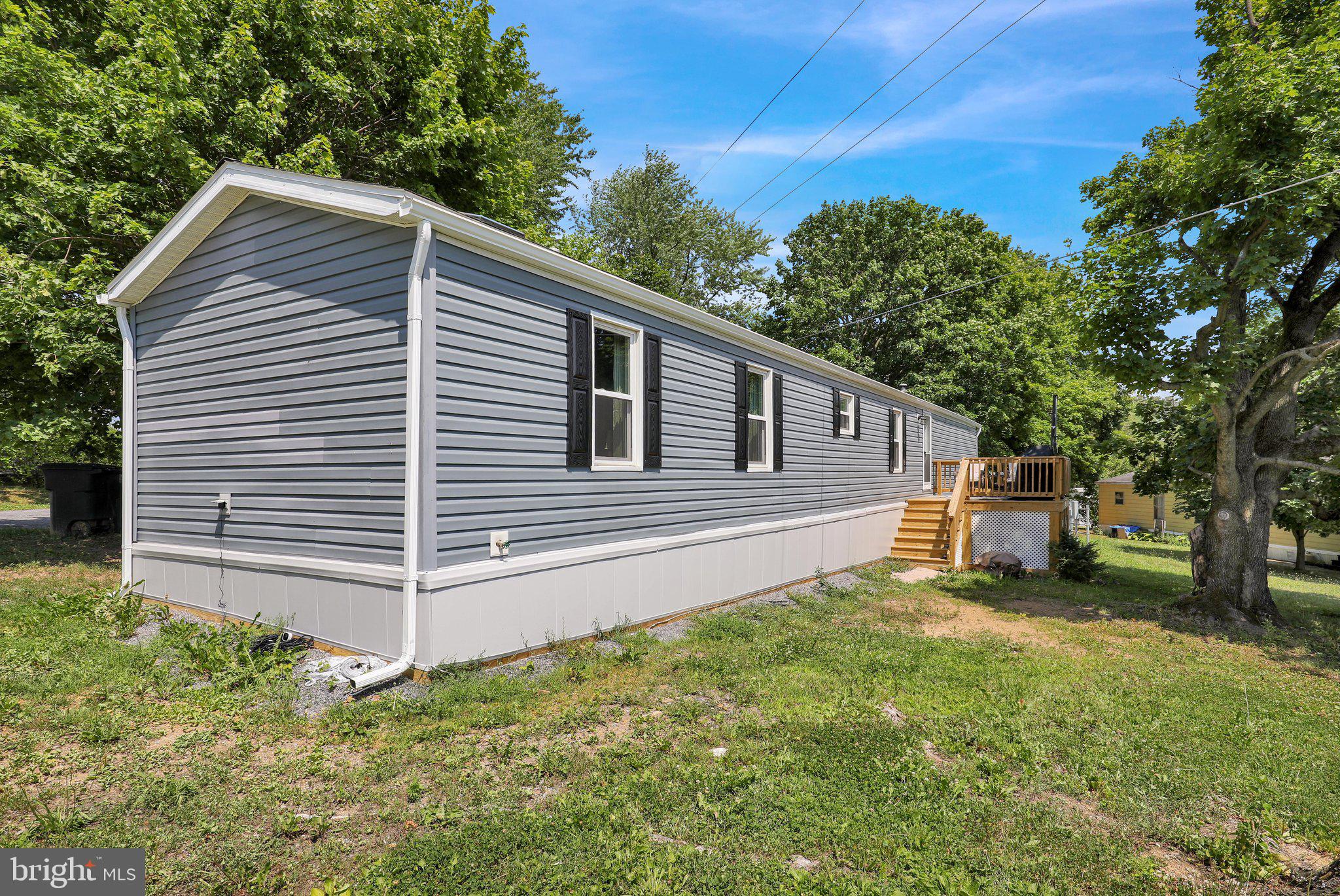 PLEASANT HILLS TR - Residential
