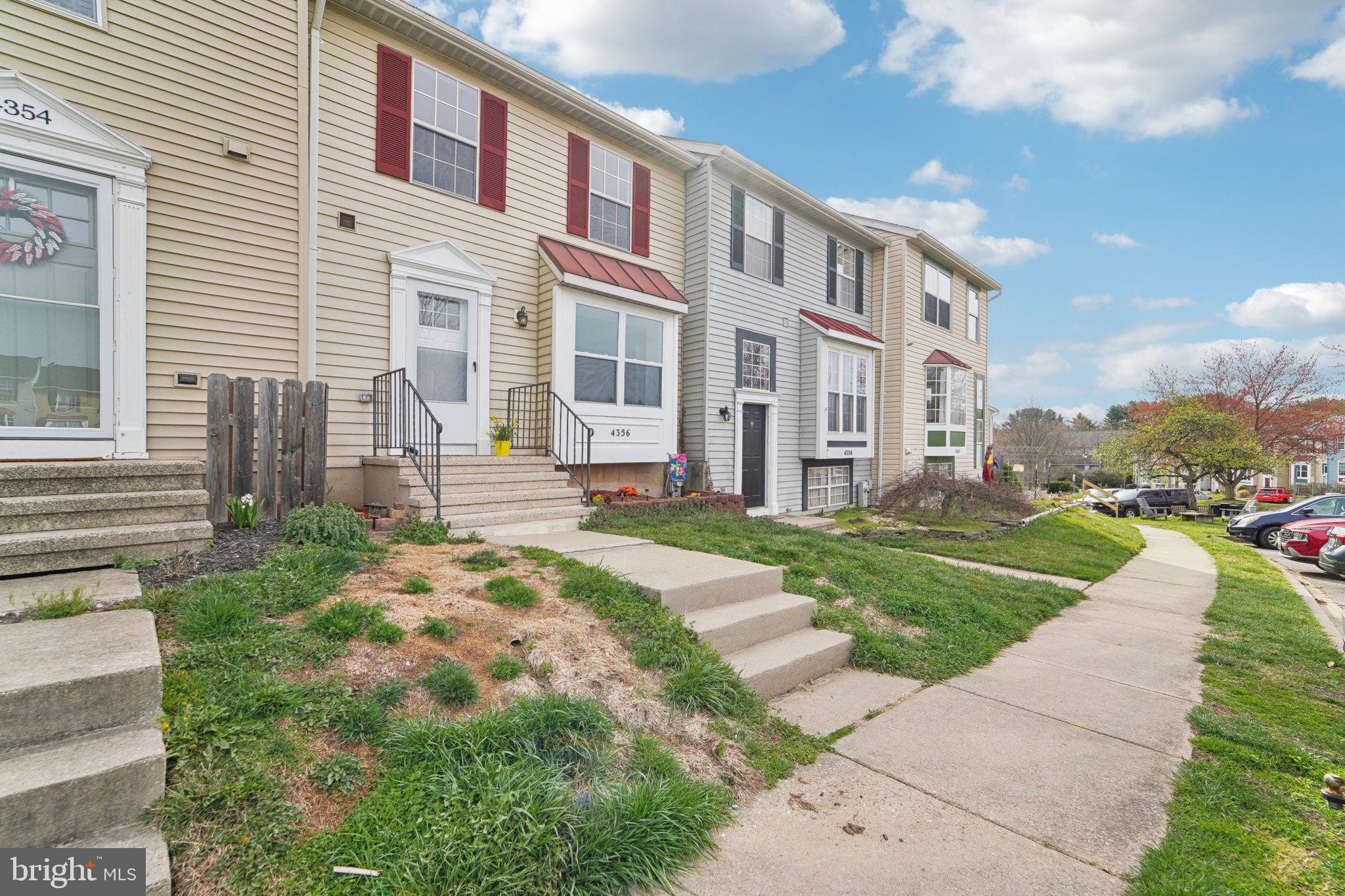 ROBERTS FIELD - Residential
