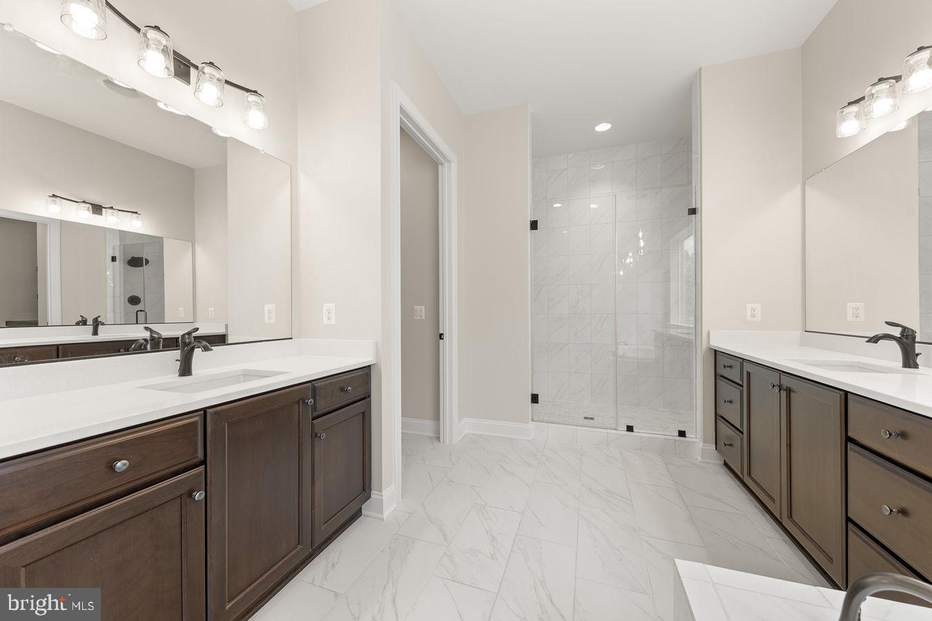 SHENANDOAH - Residential