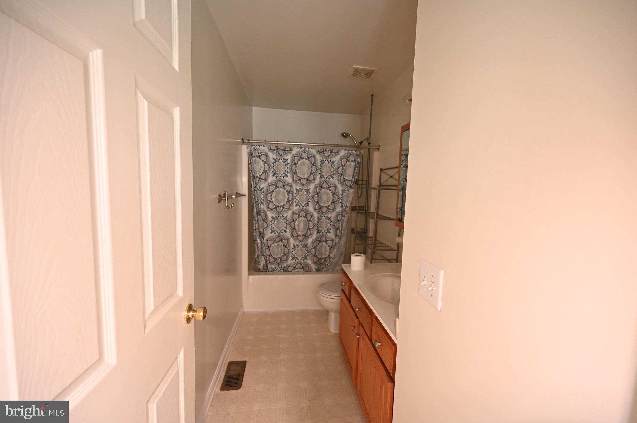 ROSEDALE - Residential