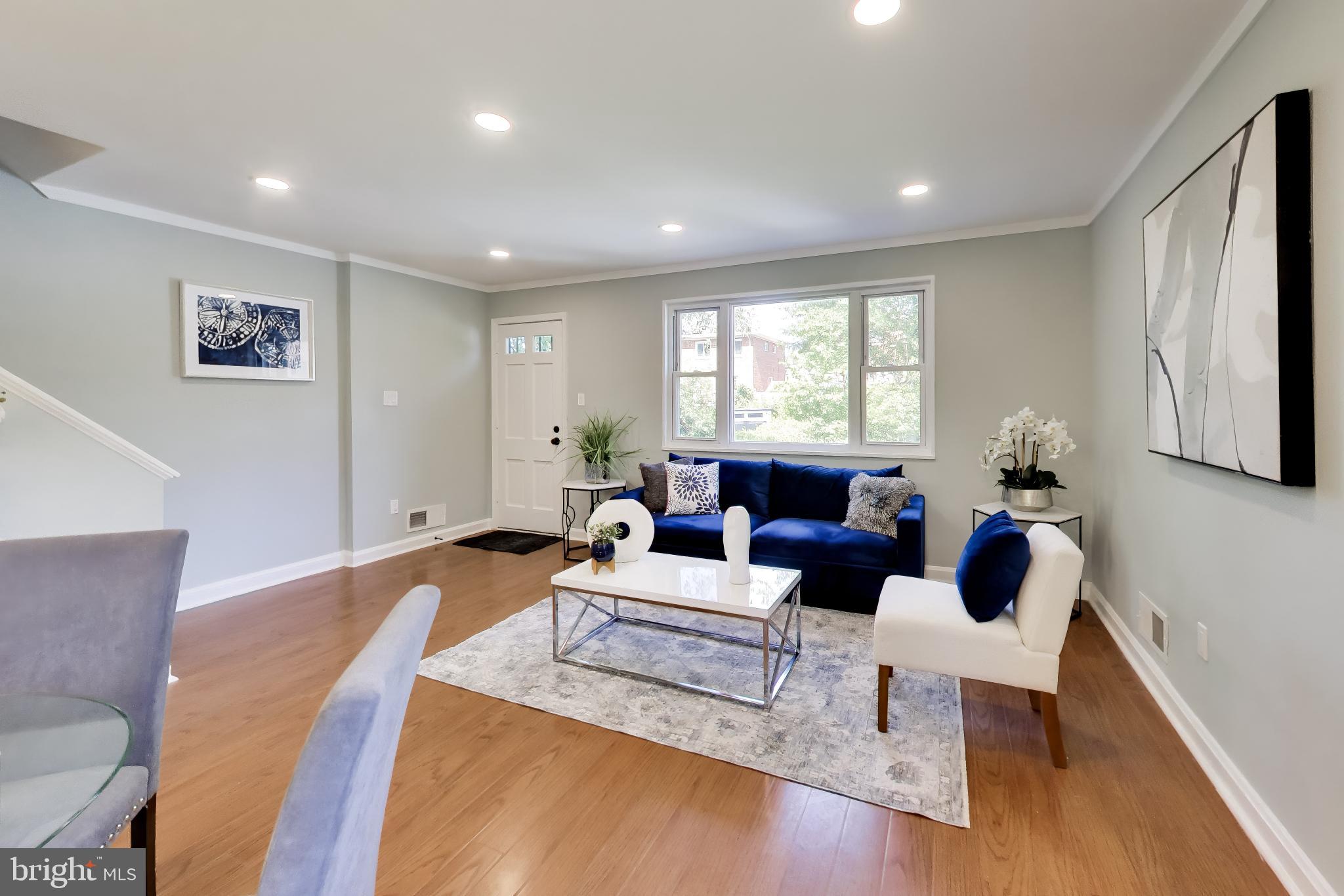 GLASSMANOR - Residential