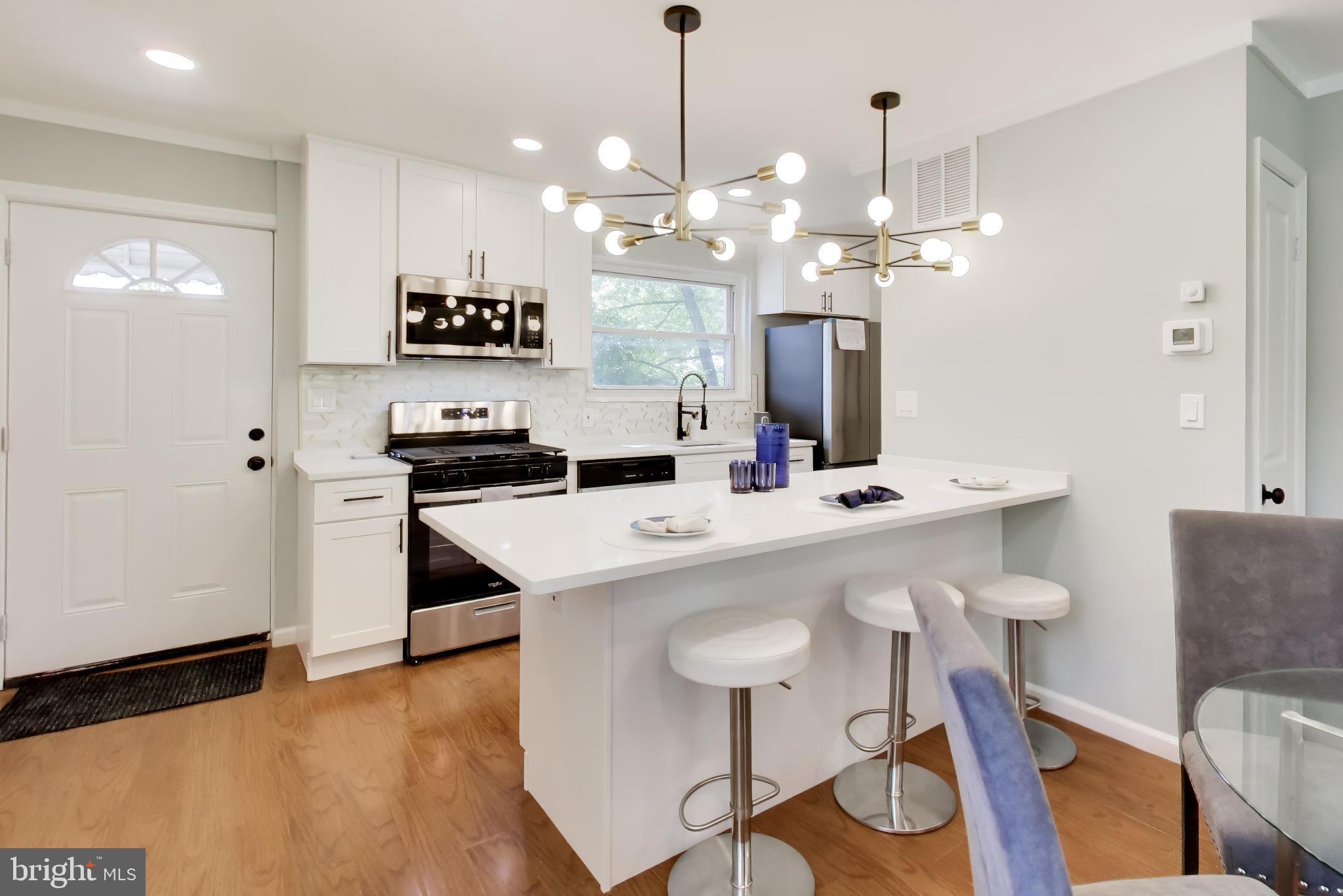 GLASSMANOR - Residential