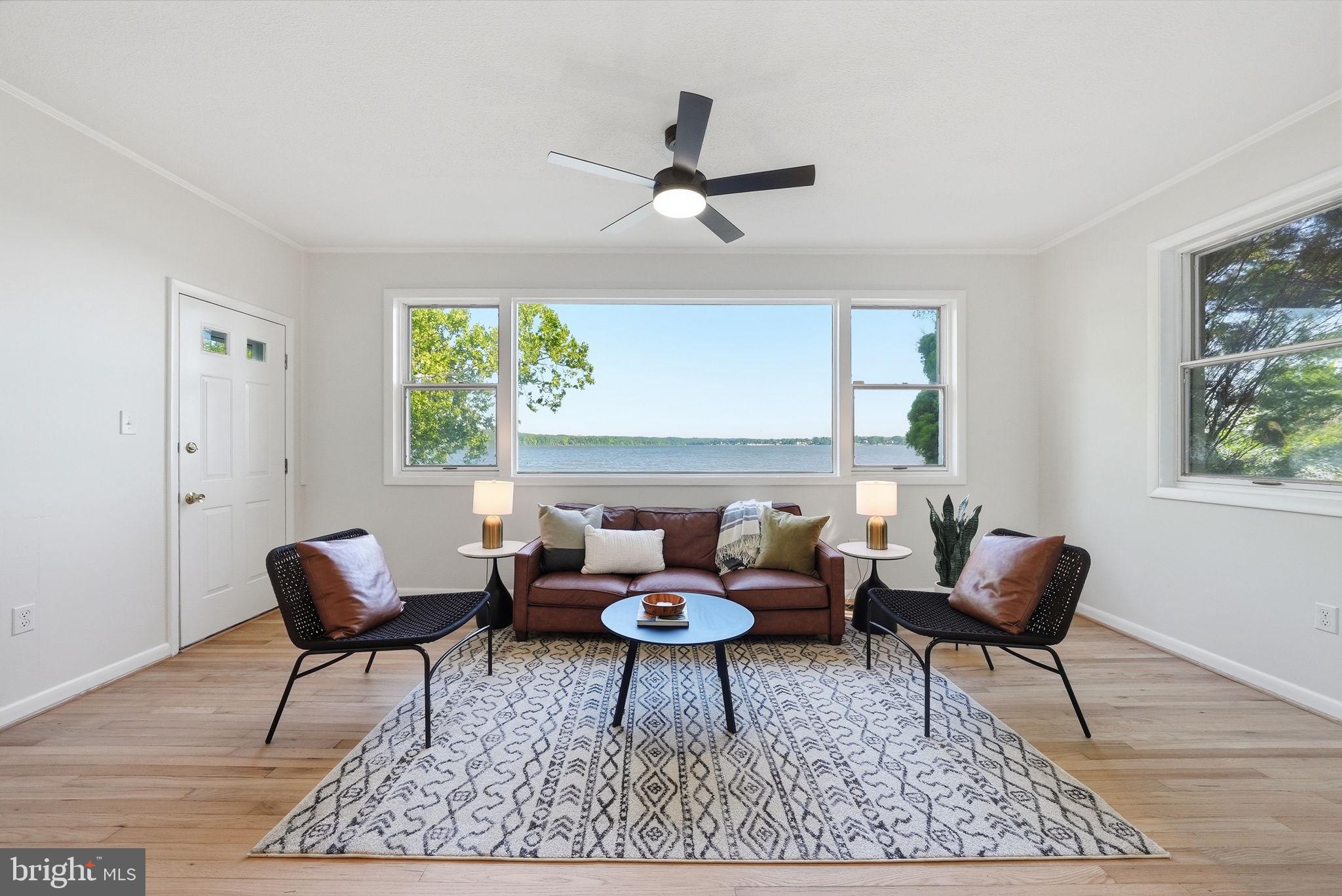 RIVER WATCH - Residential
