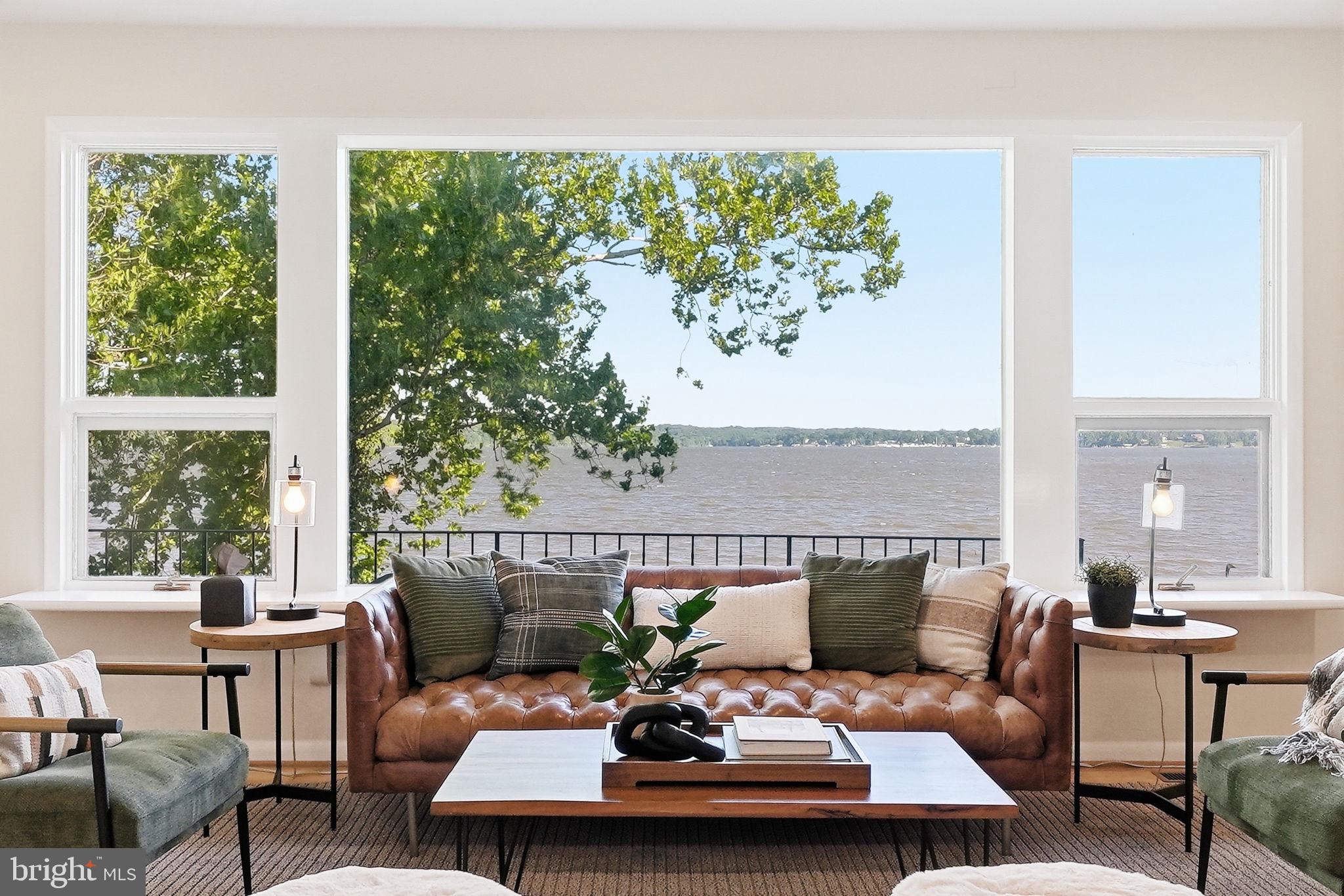 RIVER WATCH - Residential