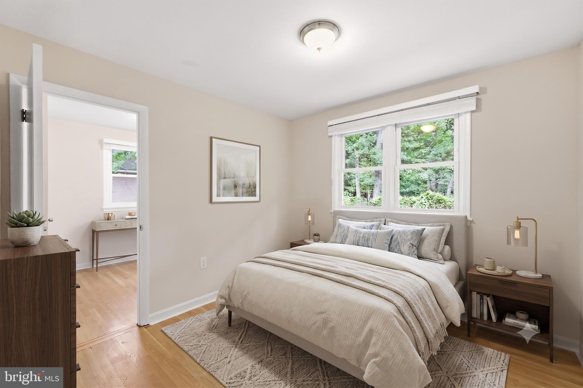 COLLEGE PARK WOODS - Residential