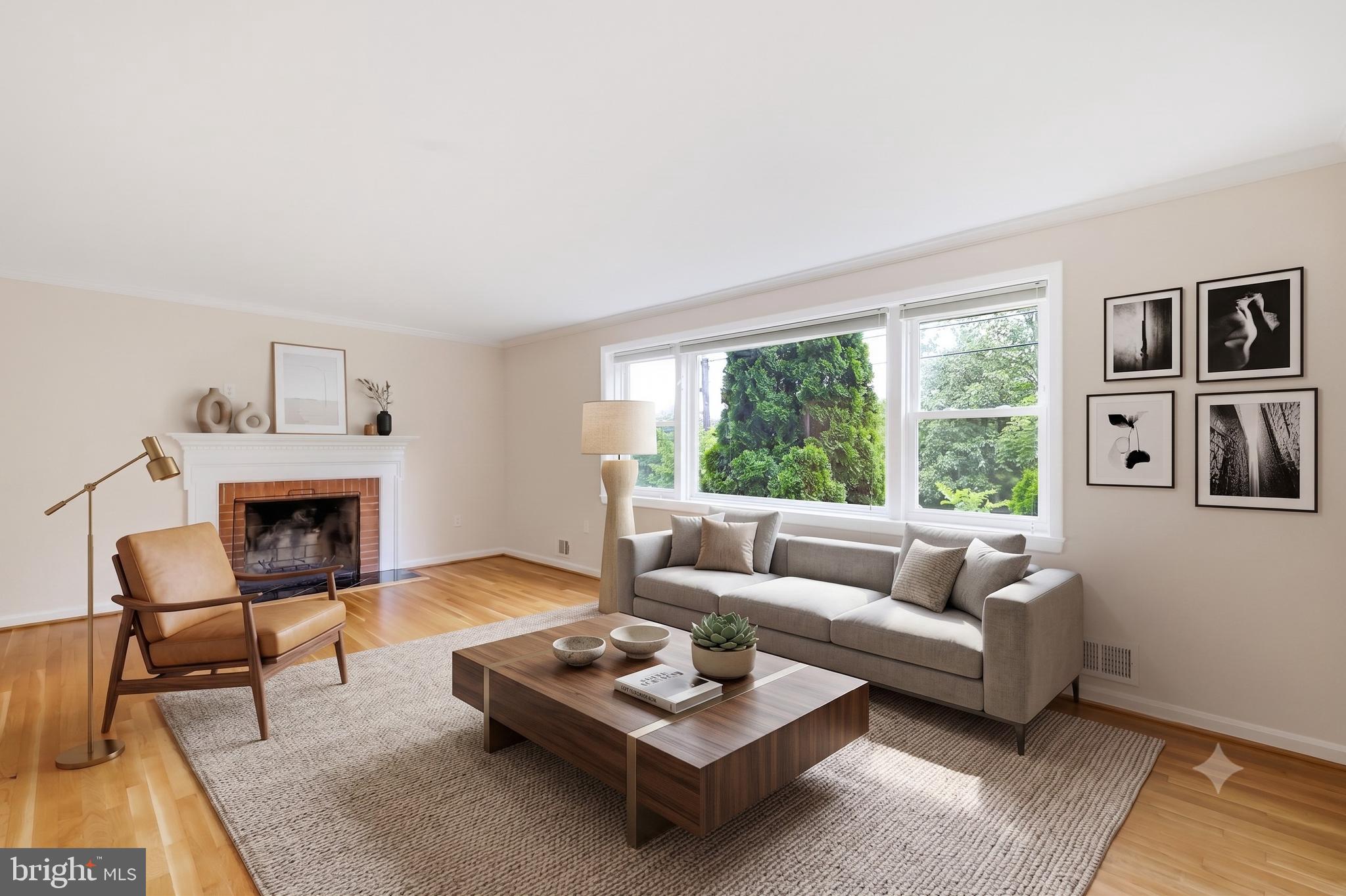 COLLEGE PARK WOODS - Residential