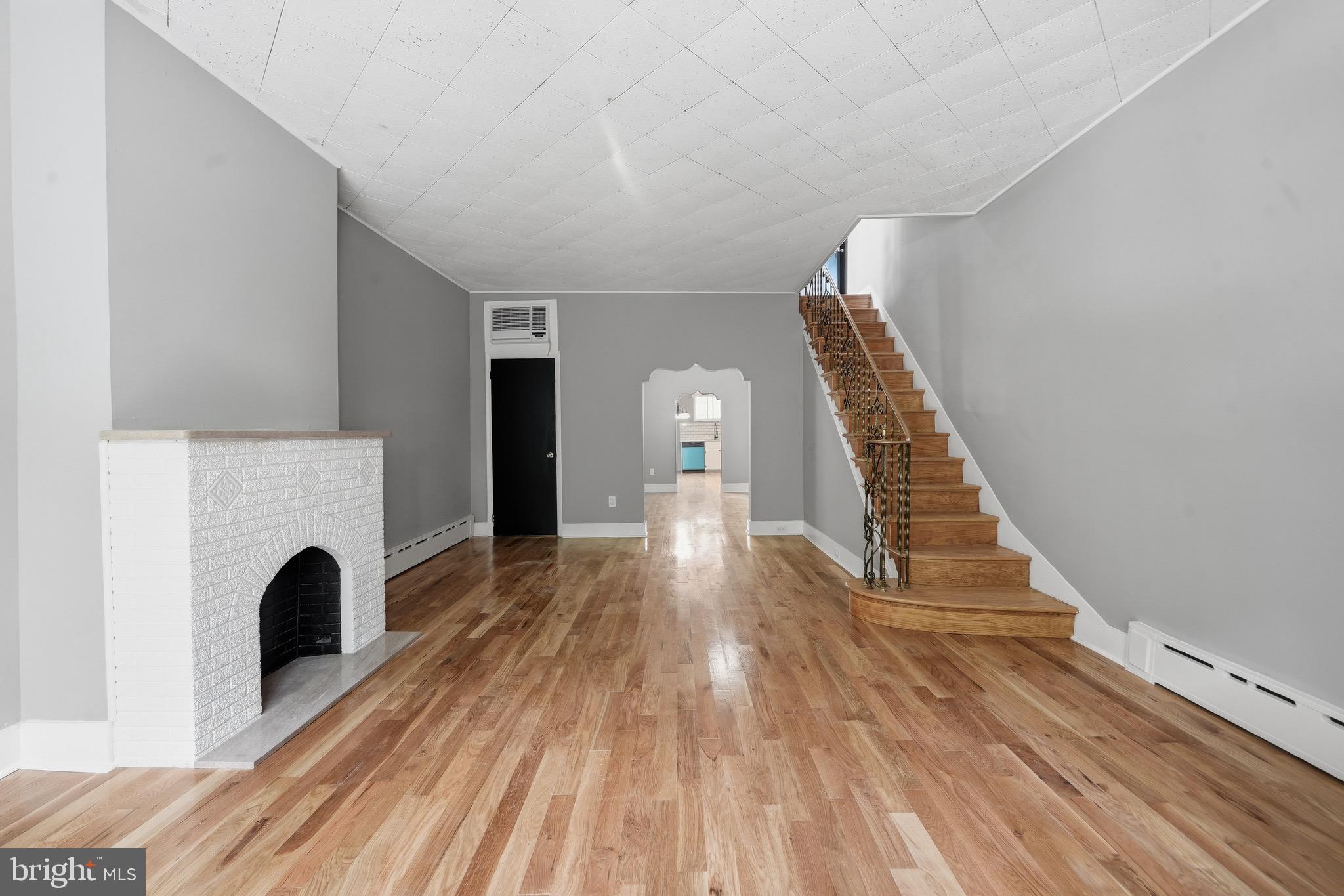 PASSYUNK SQUARE - Residential