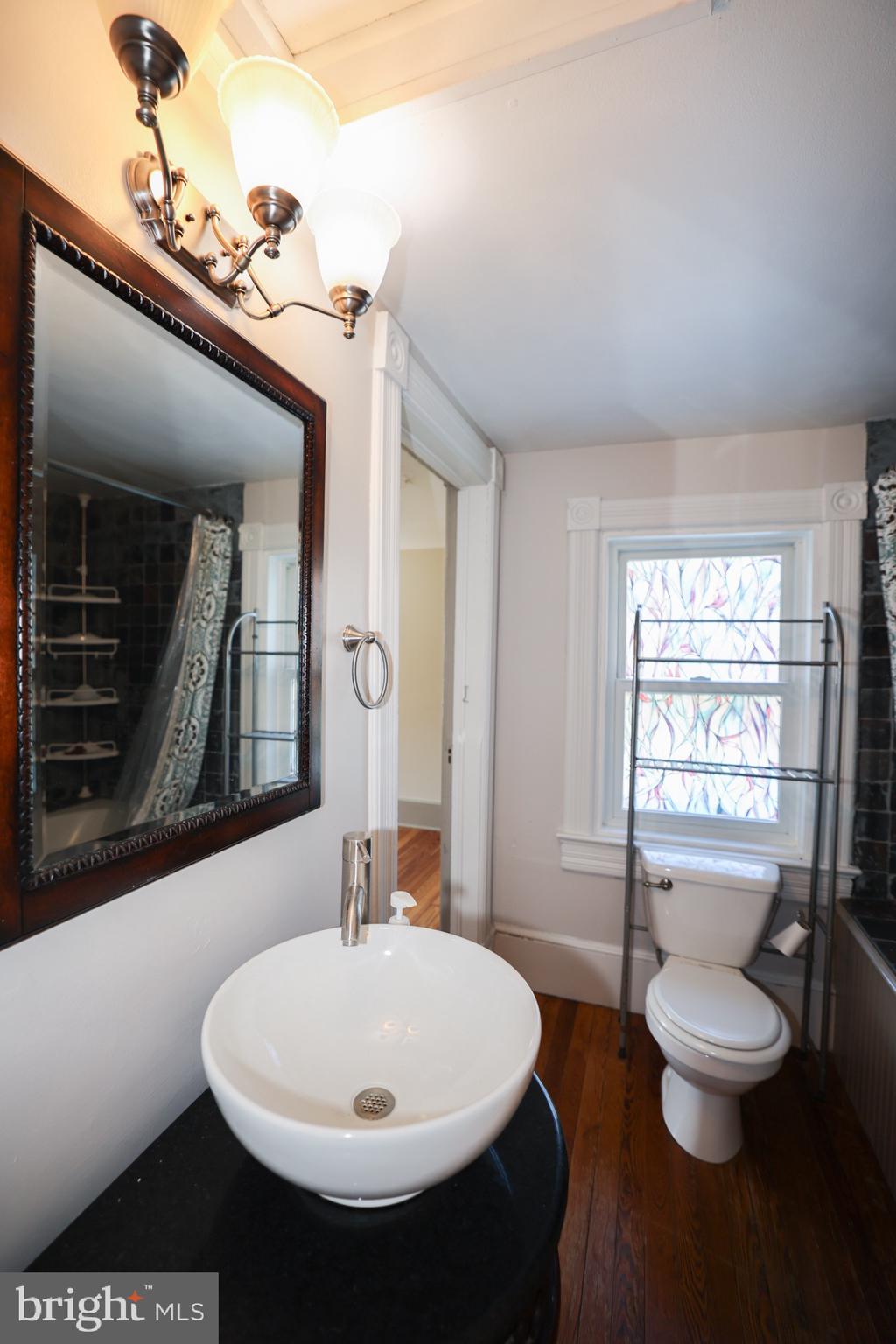 LEVY - Residential Lease