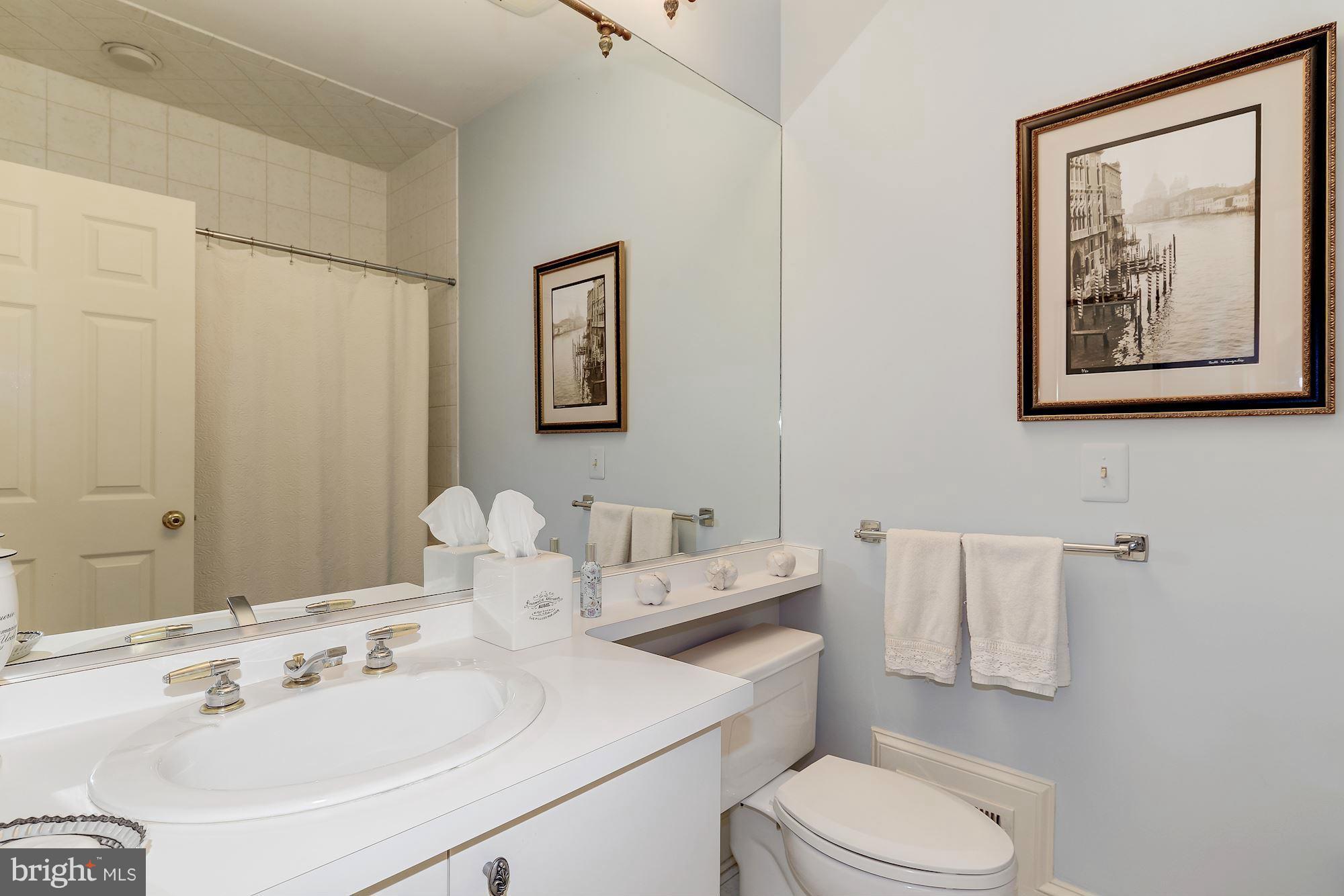 BANNOCKBURN HEIGHTS - Residential