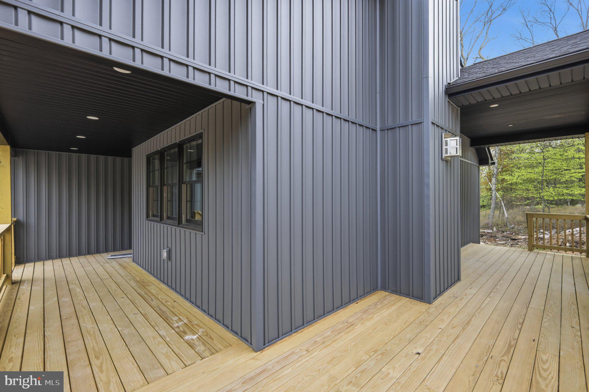 HICKORY RUN FOREST - Residential