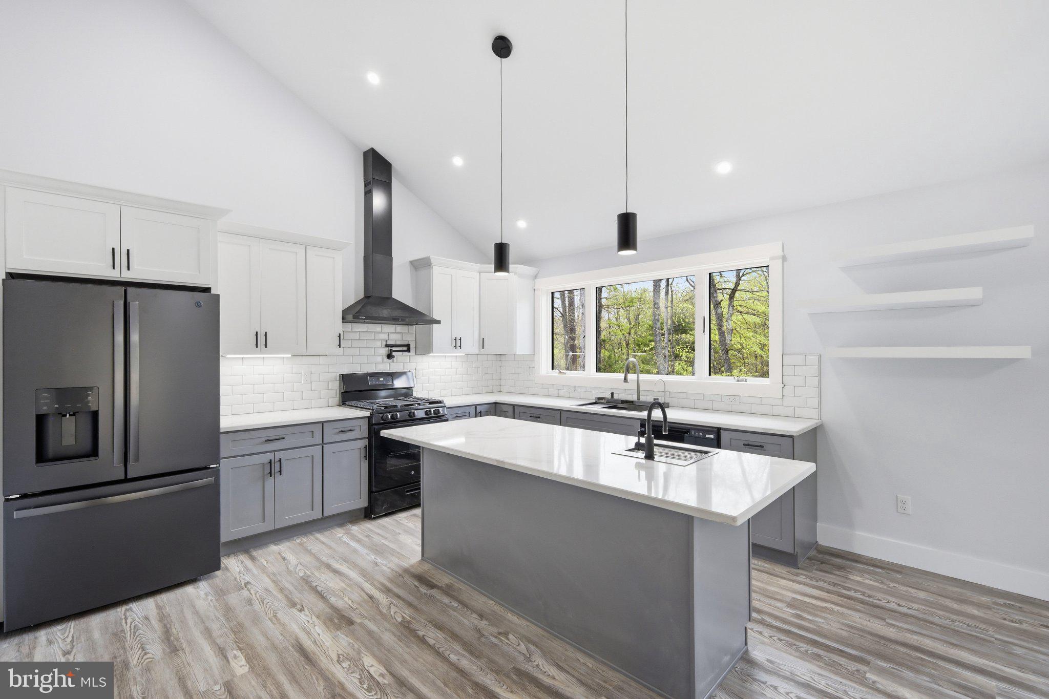 HICKORY RUN FOREST - Residential