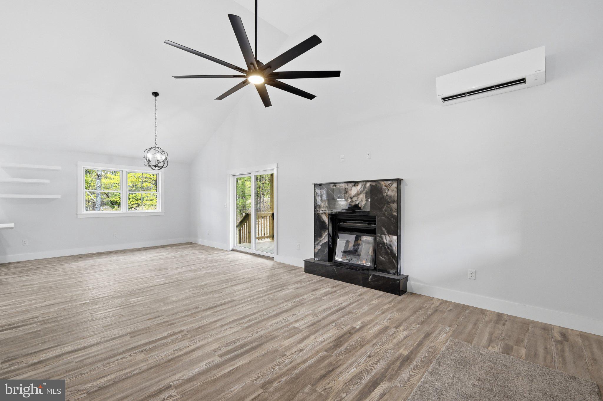 HICKORY RUN FOREST - Residential