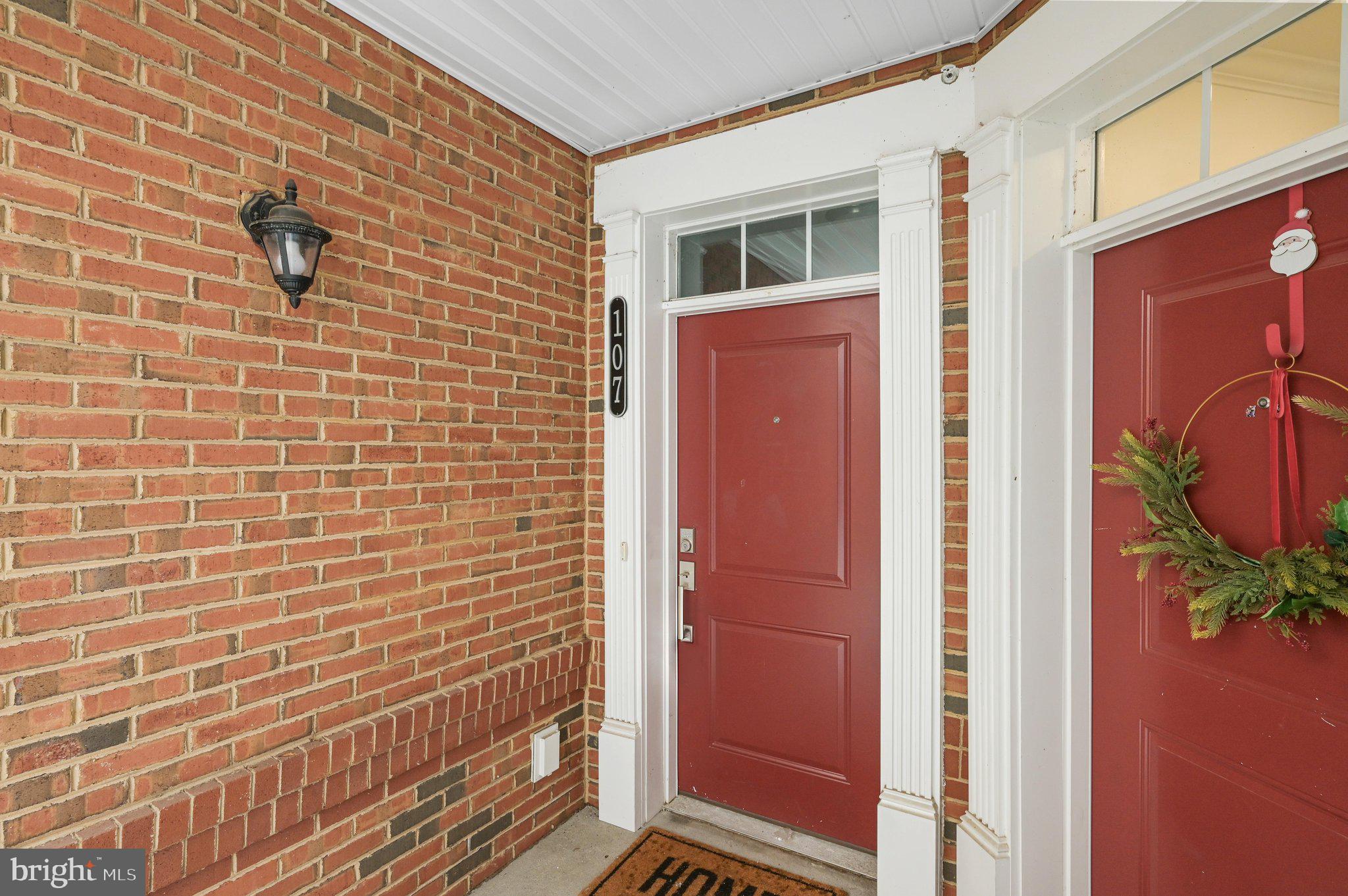 LOUDOUN VALLEY RIDGES - Residential