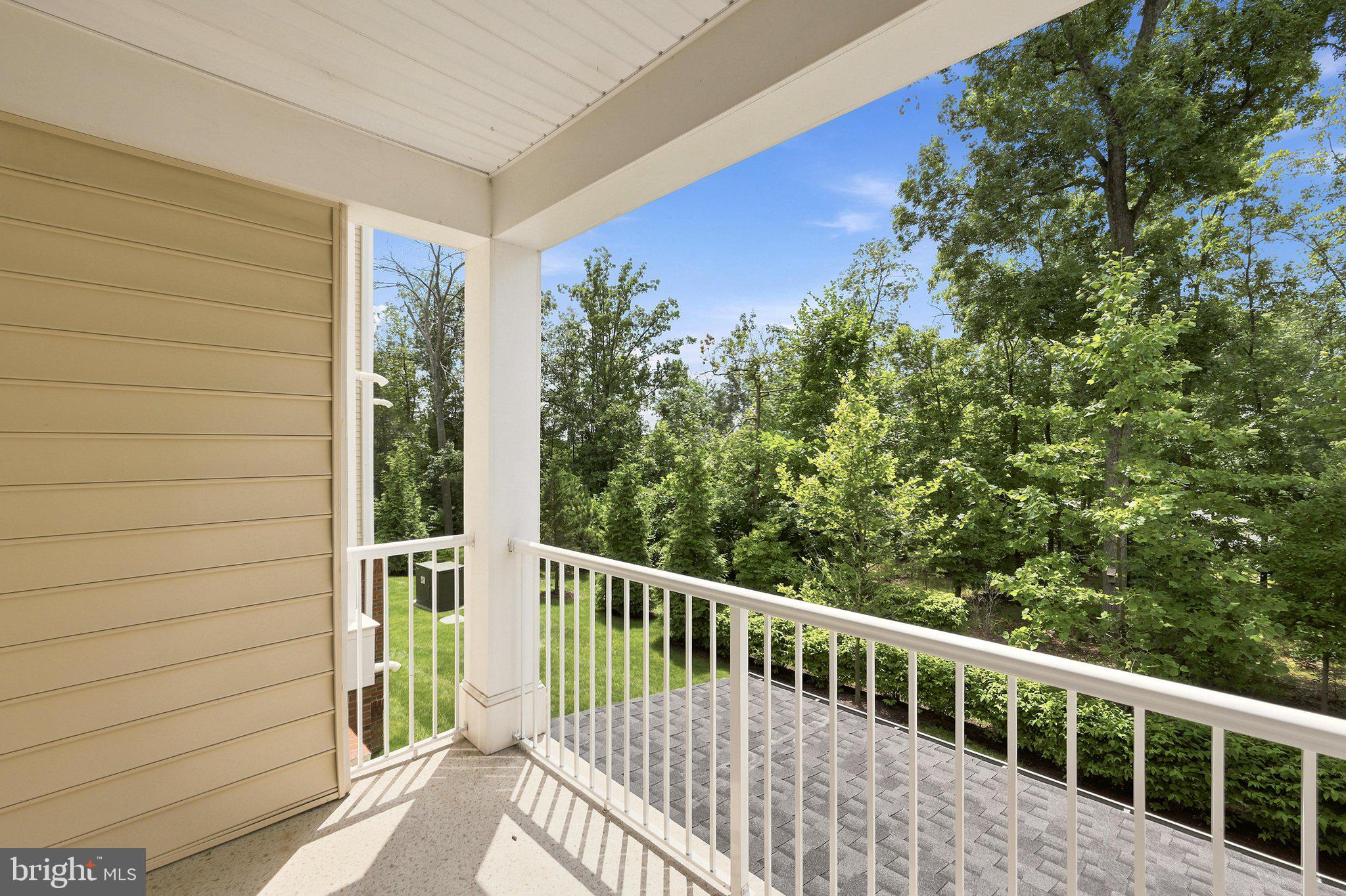 LOUDOUN VALLEY RIDGES - Residential