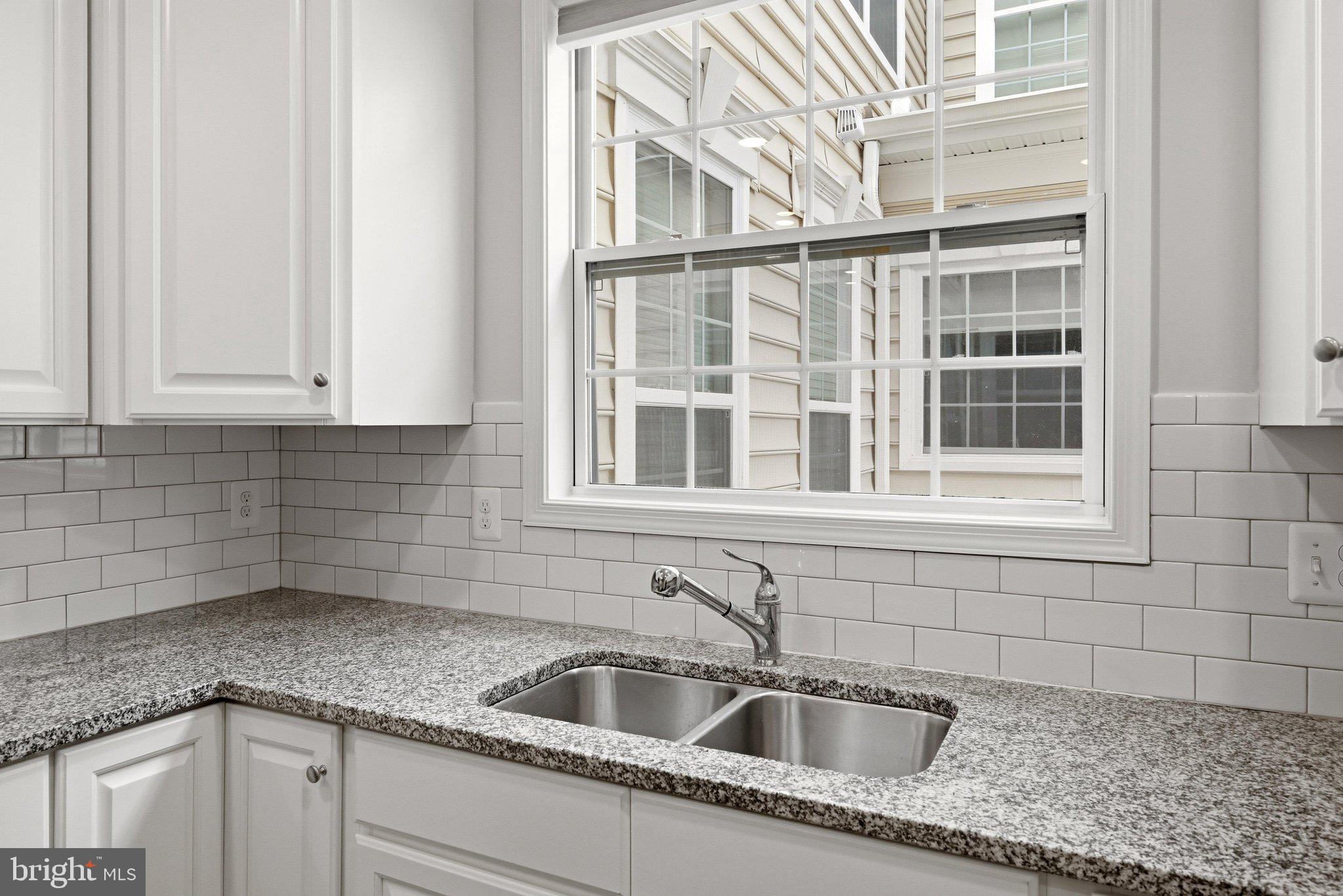 LOUDOUN VALLEY RIDGES - Residential