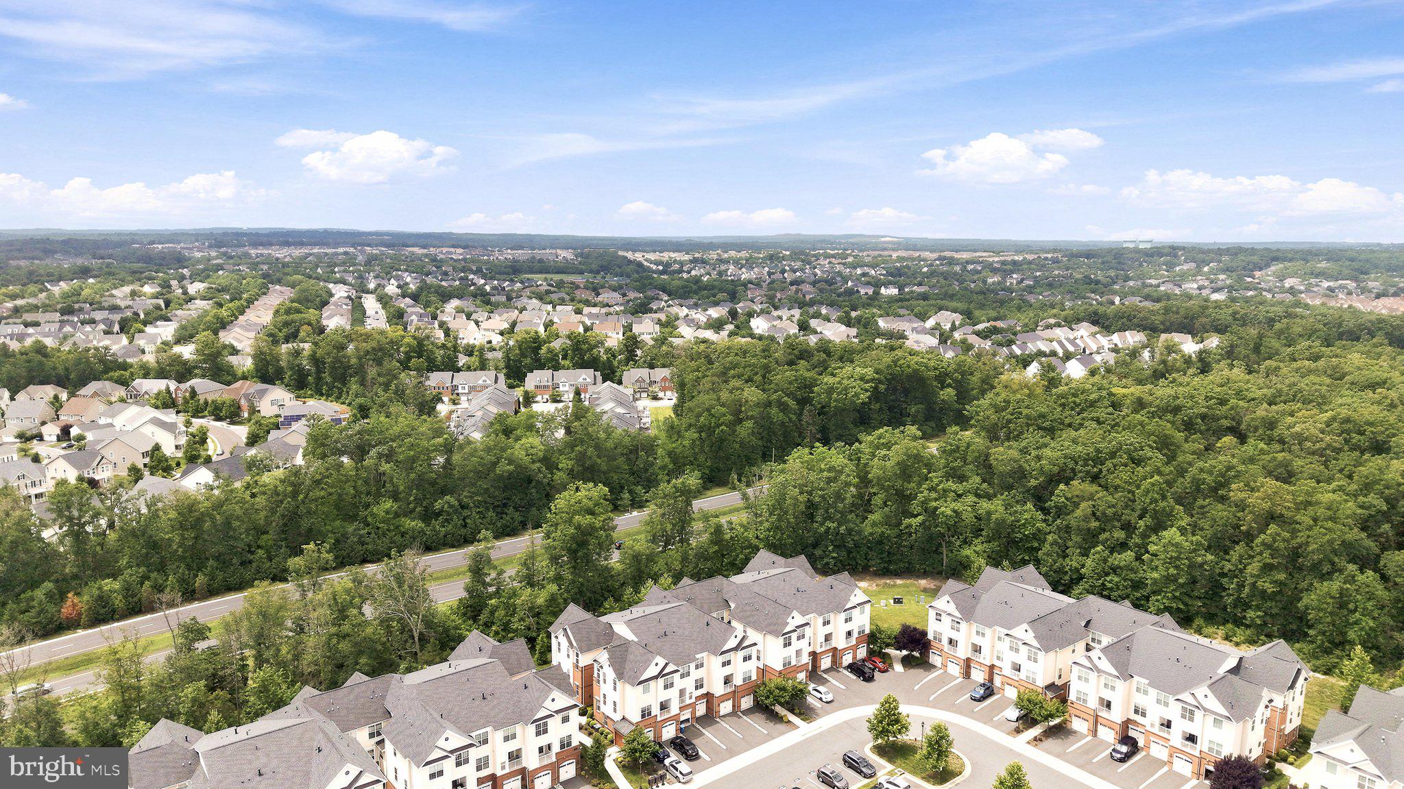 LOUDOUN VALLEY RIDGES - Residential
