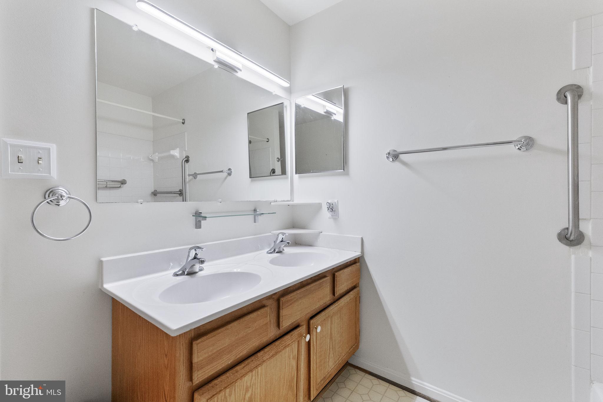 AUDUBON TERRACE VILLAS - Residential