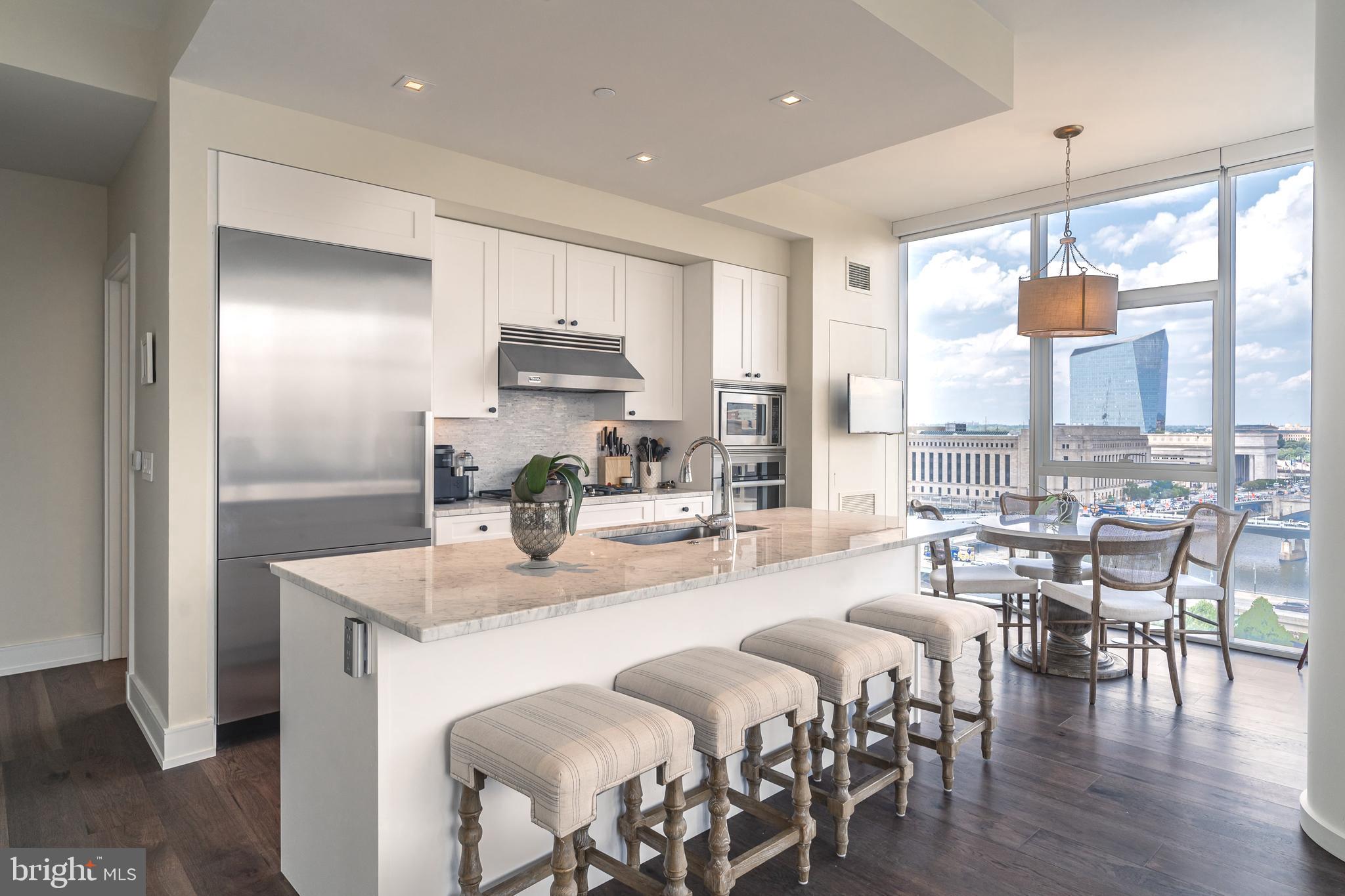 FITLER SQUARE - Residential