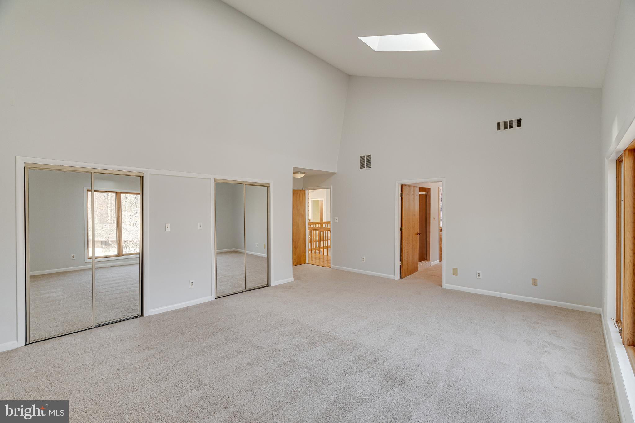 POTOMAC OVERLOOK - Residential