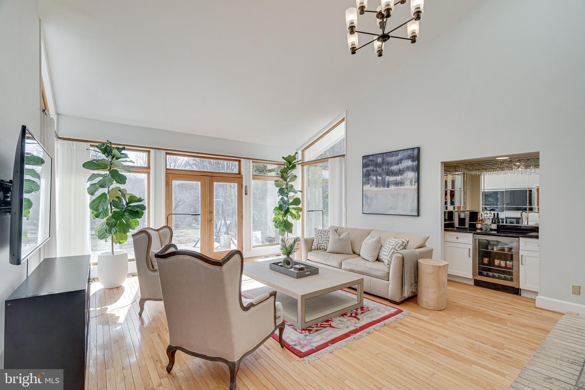 POTOMAC OVERLOOK - Residential