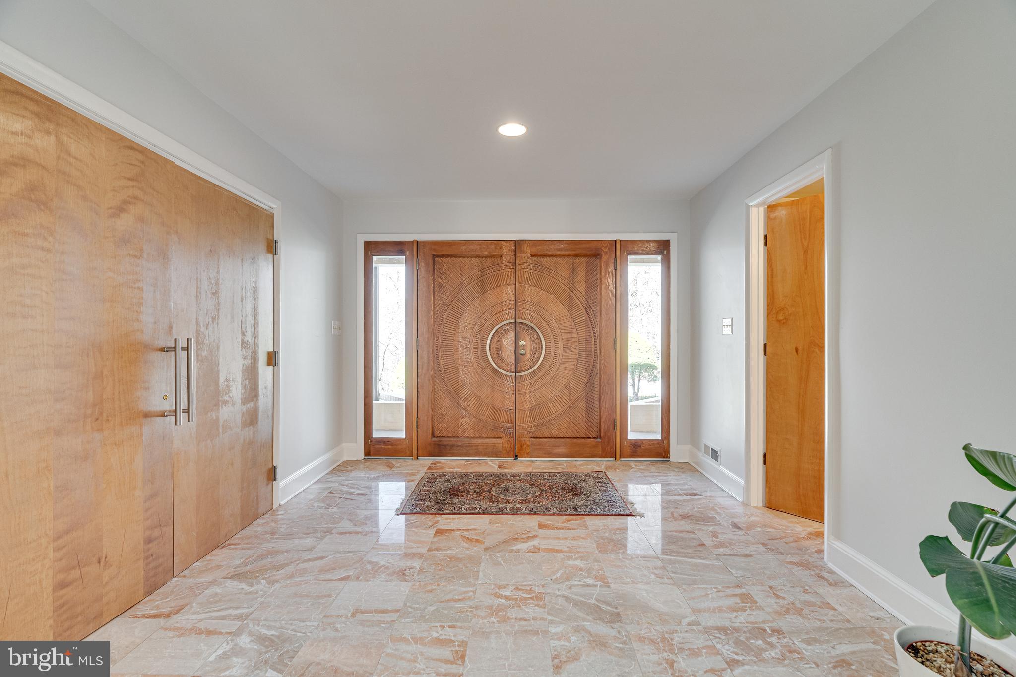 POTOMAC OVERLOOK - Residential