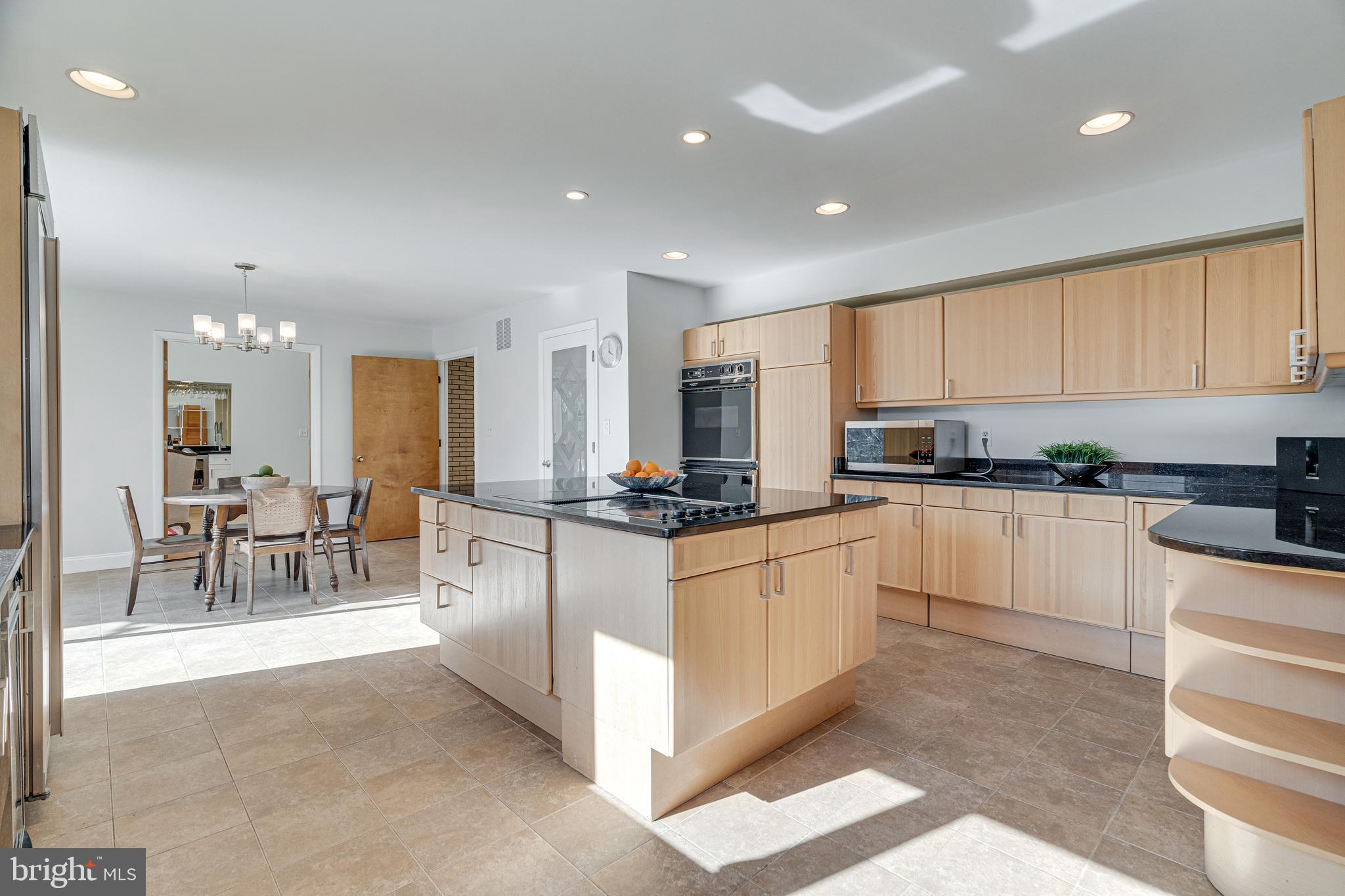 POTOMAC OVERLOOK - Residential