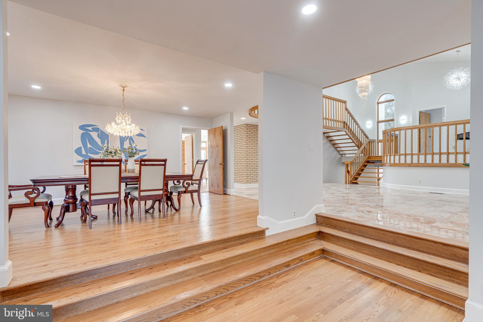 POTOMAC OVERLOOK - Residential