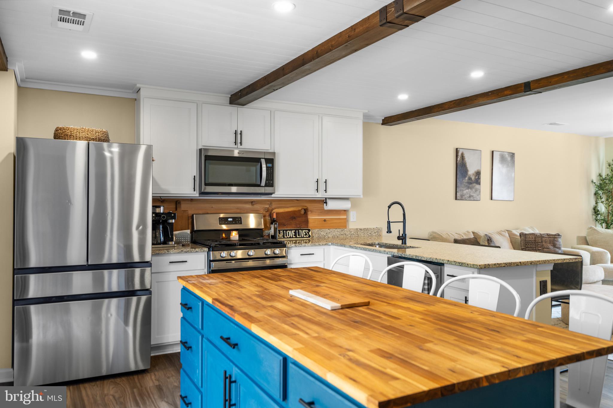 SHENANDOAH CROSSING - Residential