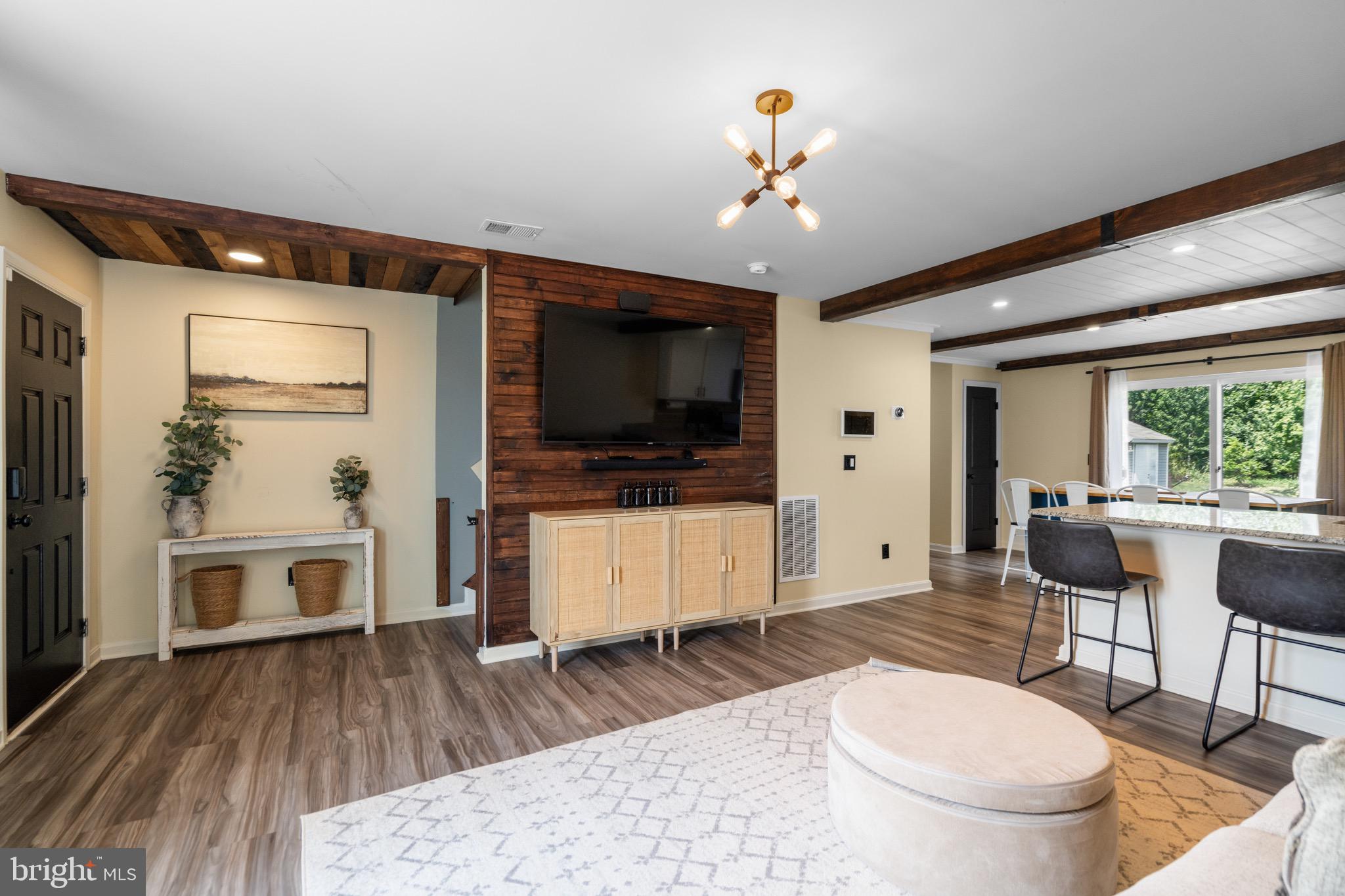 SHENANDOAH CROSSING - Residential