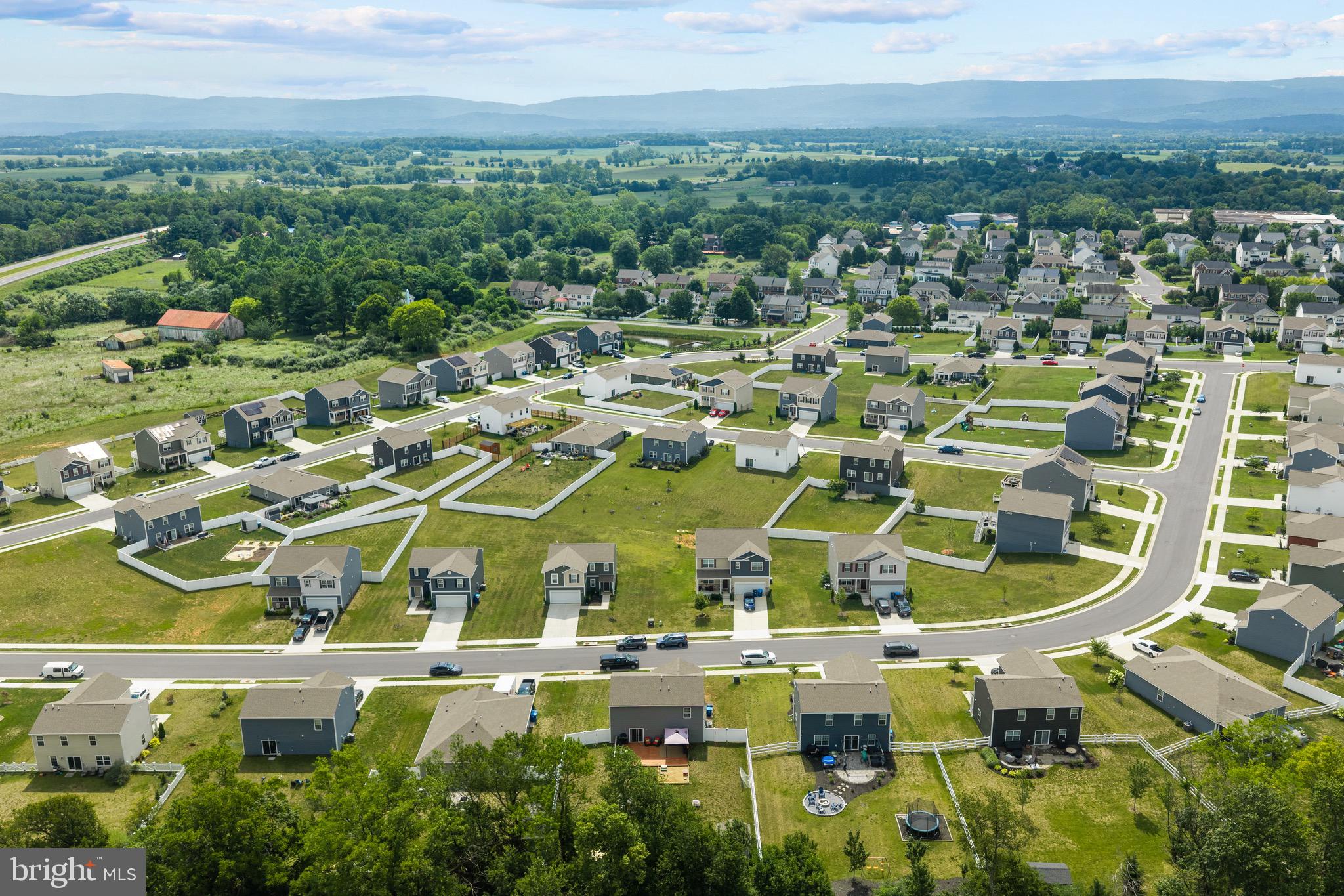 SHENANDOAH CROSSING - Residential