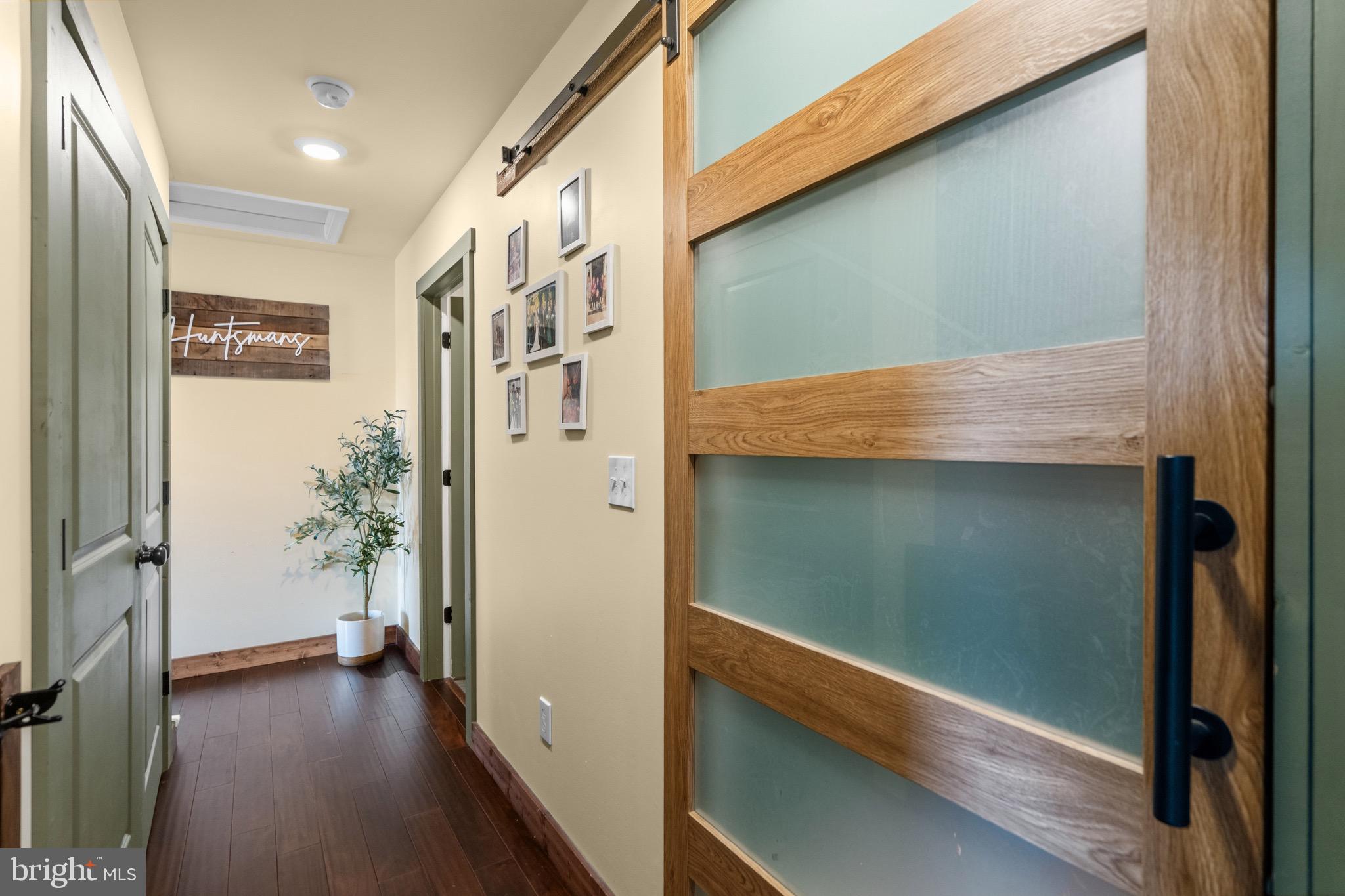 SHENANDOAH CROSSING - Residential