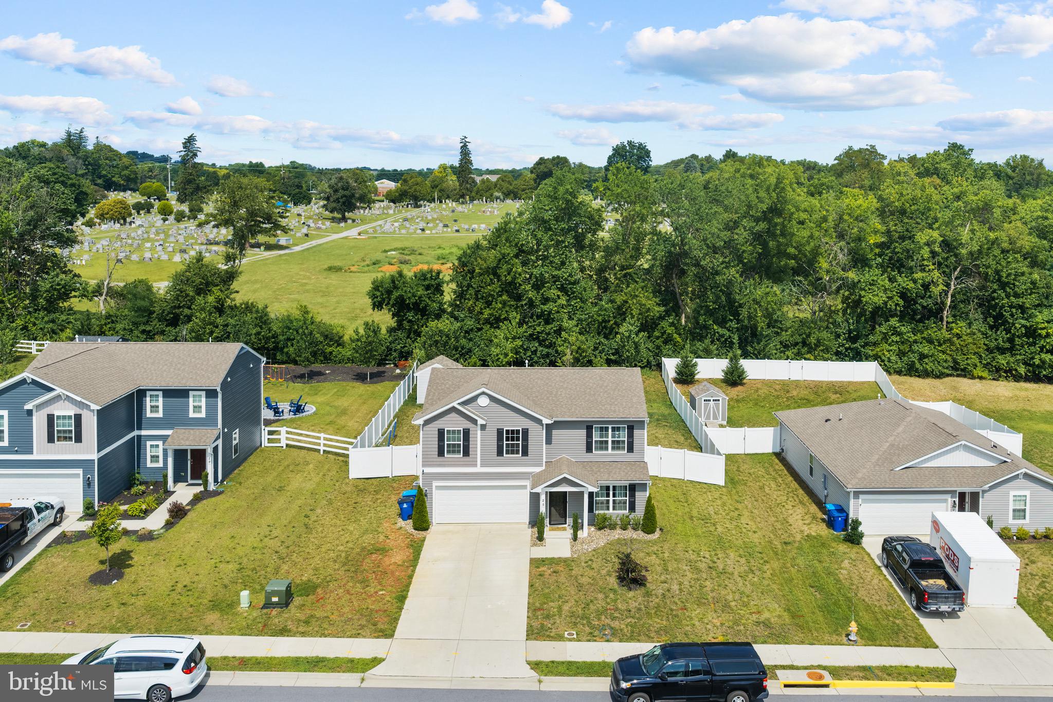 SHENANDOAH CROSSING - Residential