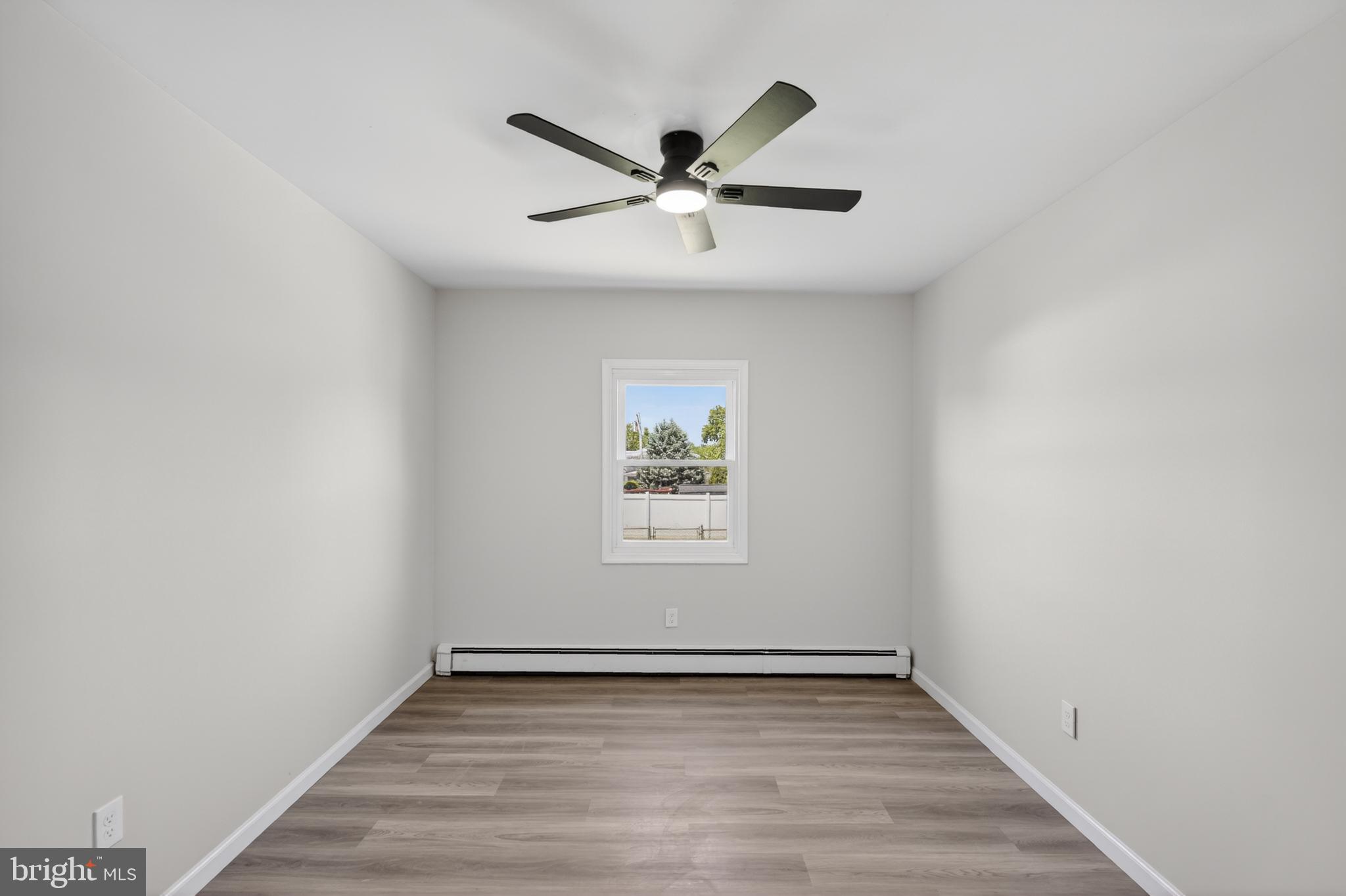 LINWOOD - Residential