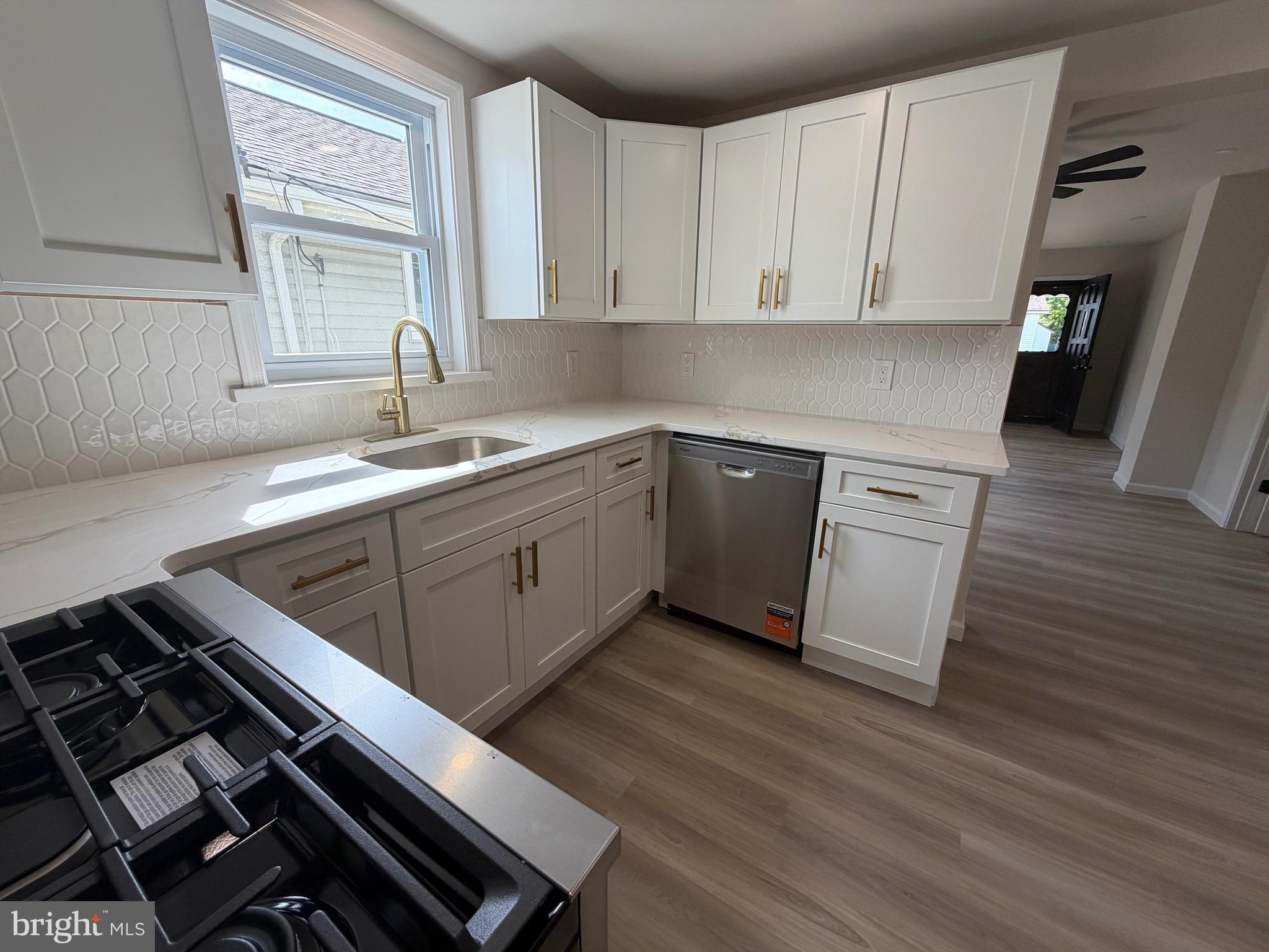 LINWOOD - Residential