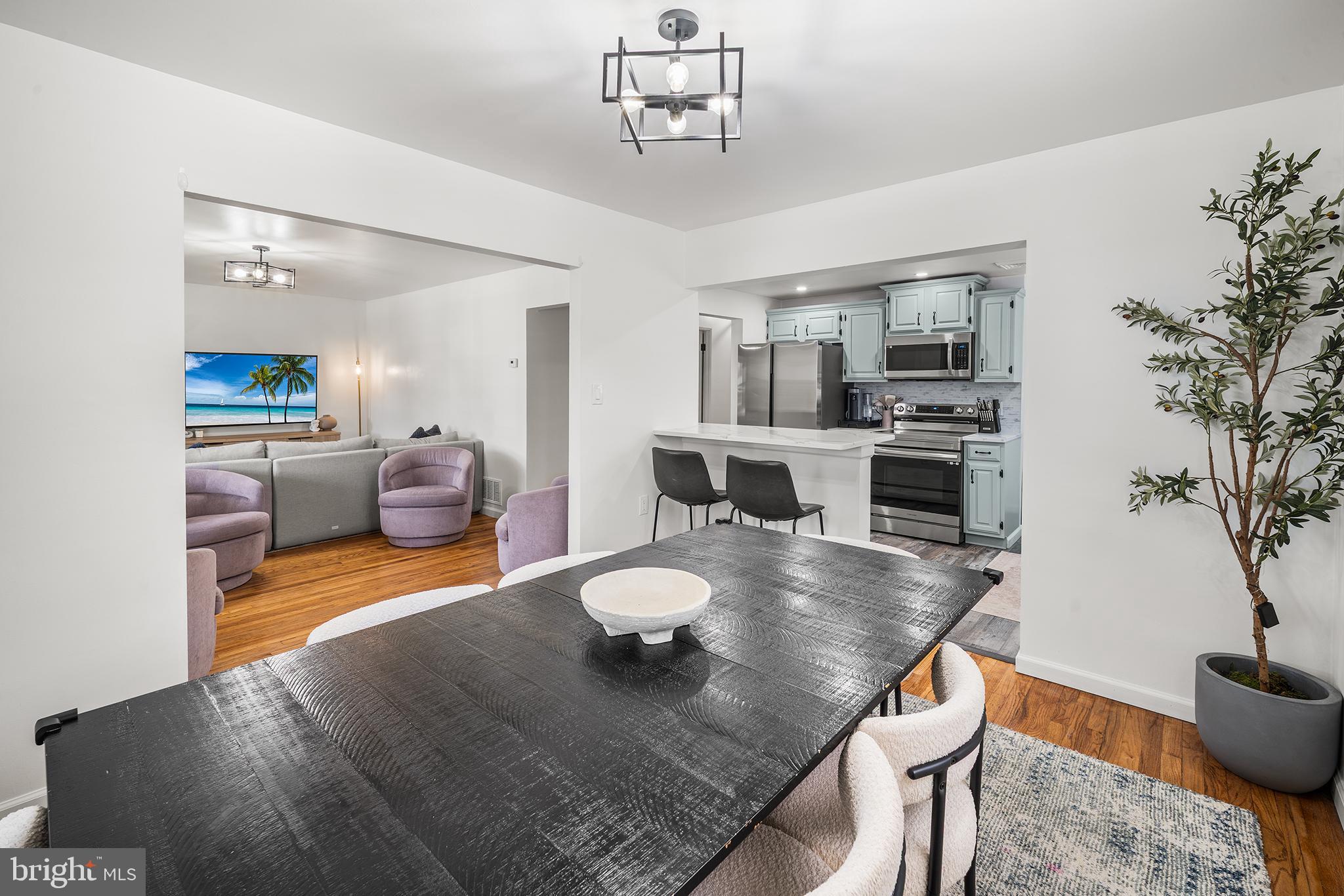 HAMILTON PARK - Residential