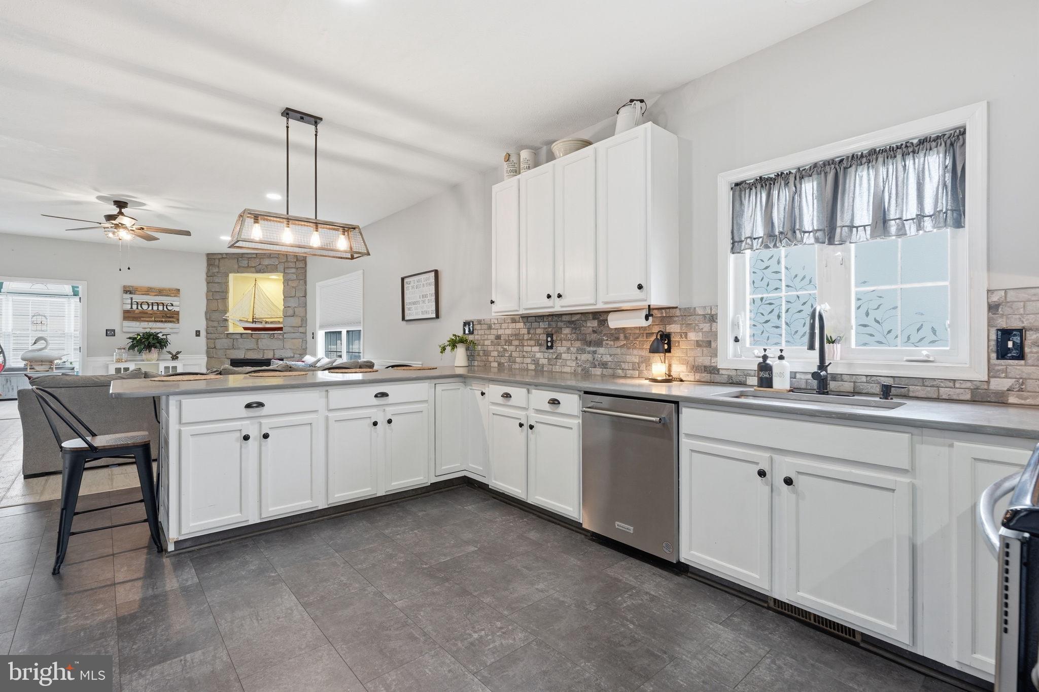 VILLAGE OF QUAIL RIDGE - Residential