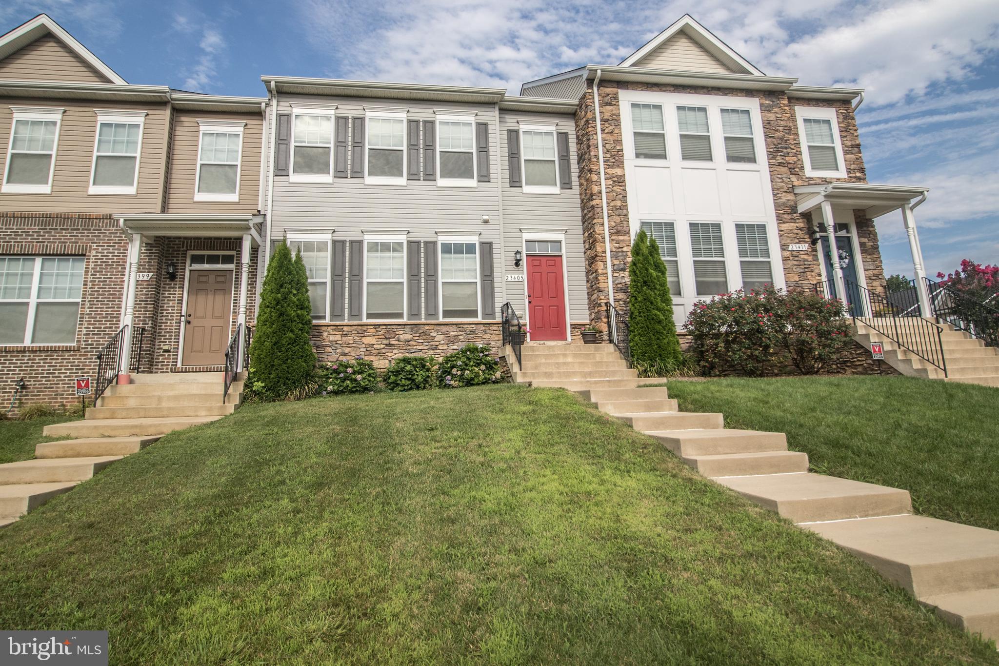 Beautiful townhome situated in the desirable community of Clarks Rest in Leonardtown, Maryland. This home offers a main level open floorplan with hardwood floors throughout entire main level, a gorgeous kitchen and spacious family room, separate dining room area, and a powder room. Kitchen boasts plenty of counter space, granite countertops, stainless steel appliances, built-in microwave, kitchen island, and pantry. Off of the kitchen is a rear deck for relaxing. Upstairs you will find two side-by-side bedrooms located on the front of the home and a spacious primary bedroom with ensuite located on the rear of the home. The ensuite features dual sink vanity, soaking tub, and separate walk-in shower. The laundry room is conveniently located with the bedrooms on the upper level. The lower level is completely finished and features a carpeted bonus flex room and another full bath. There is a 2-car rear-entry garage with a poured concrete driveway. Community amenities include a clubhouse, pool, playground, sports courts, and maintained walking trails. Close to all that downtown Leonardtown has to offer... local dining, shops, waterfront wharf, library, and more! A most convenient place to live!