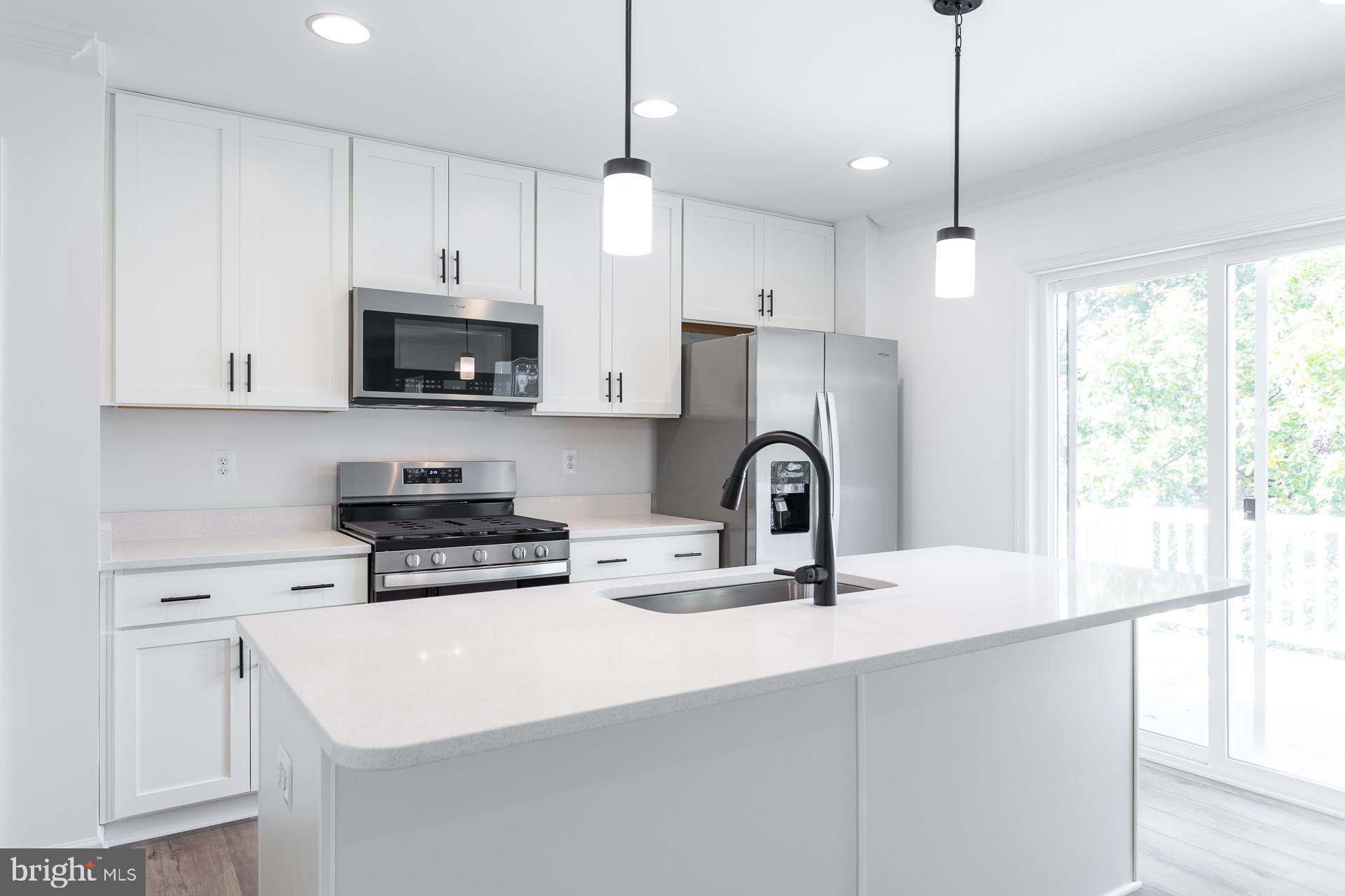 SOUTH BROOK - Residential