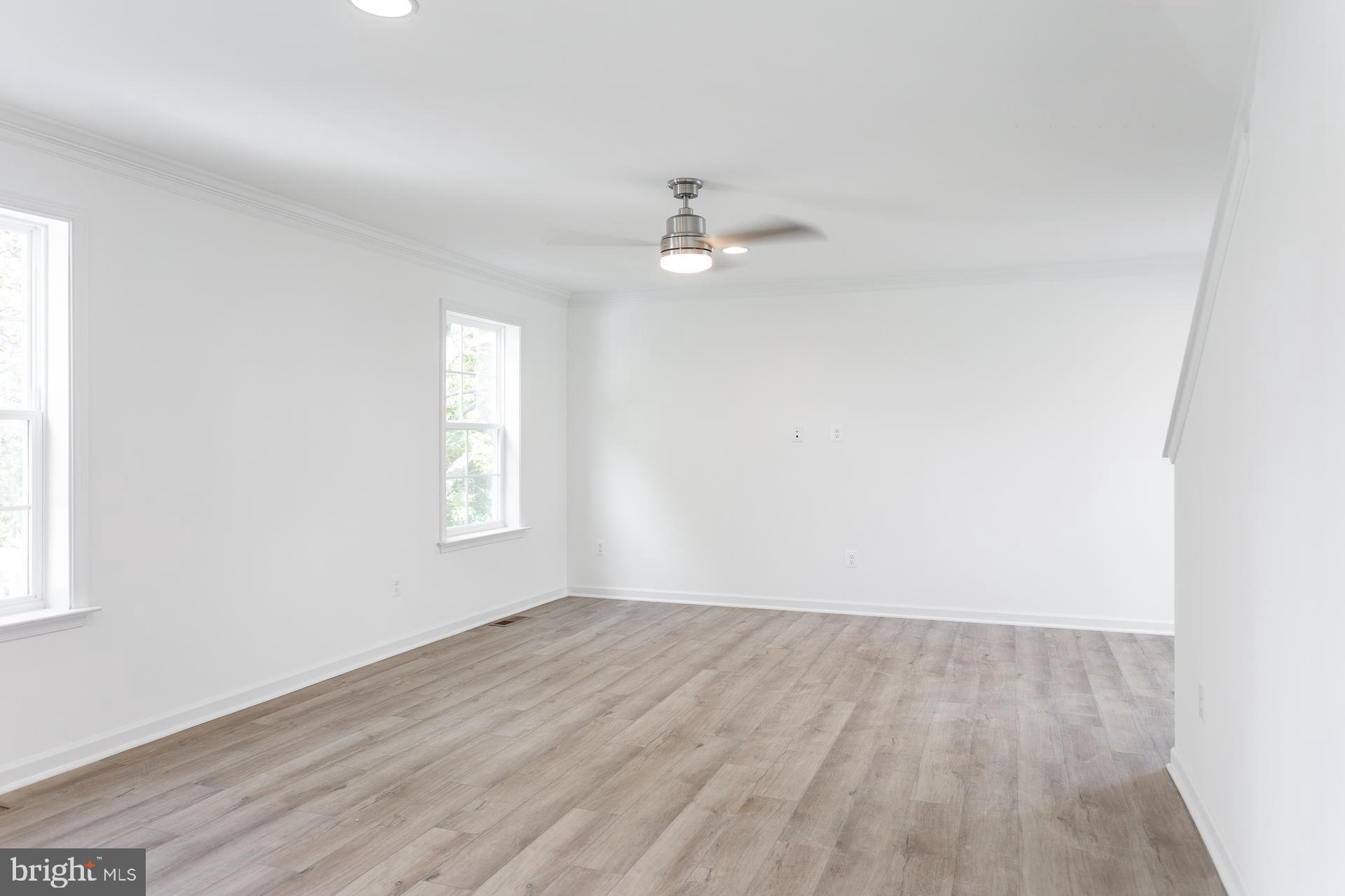SOUTH BROOK - Residential