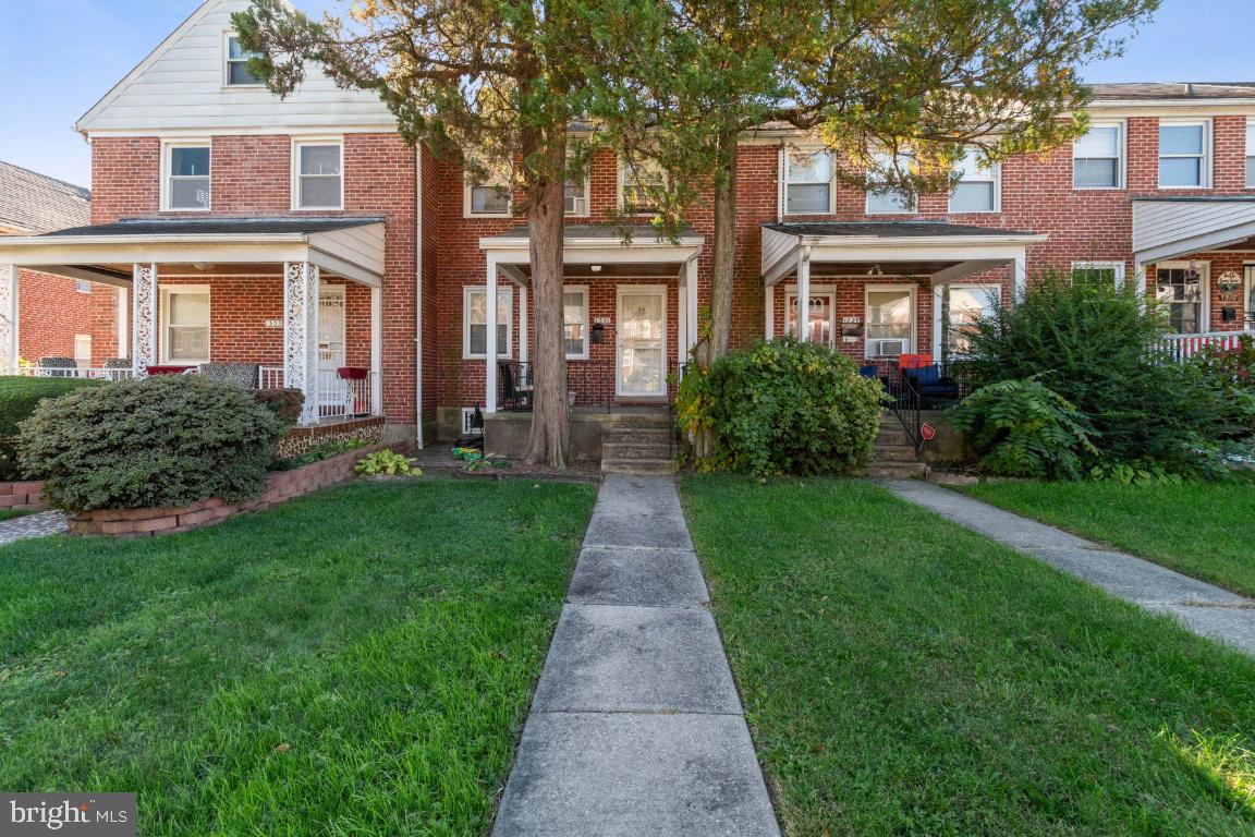 Profitable investor opportunity! This vacant home is 3 BR, 1 BA, certified lead-free, and with a market rent of $1246/month. This property is part of a portfolio of approximately 25 homes that can be bought individually or in a mutually agreeable package.