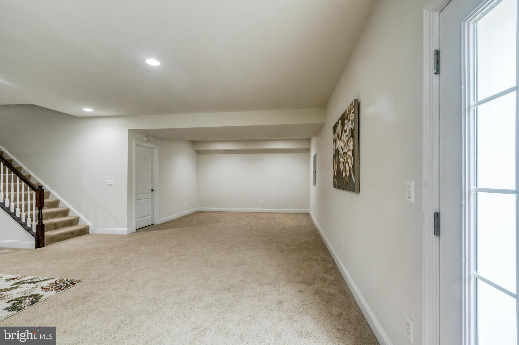 WESTBURY GLEN - Residential