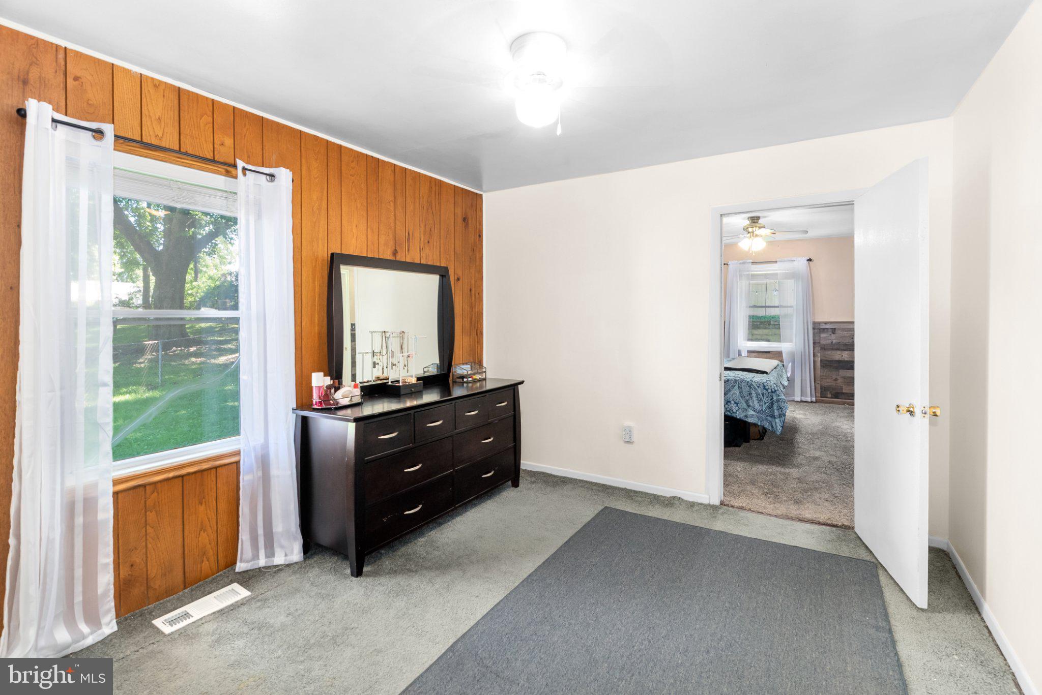 ACADEMY ACRES - Residential