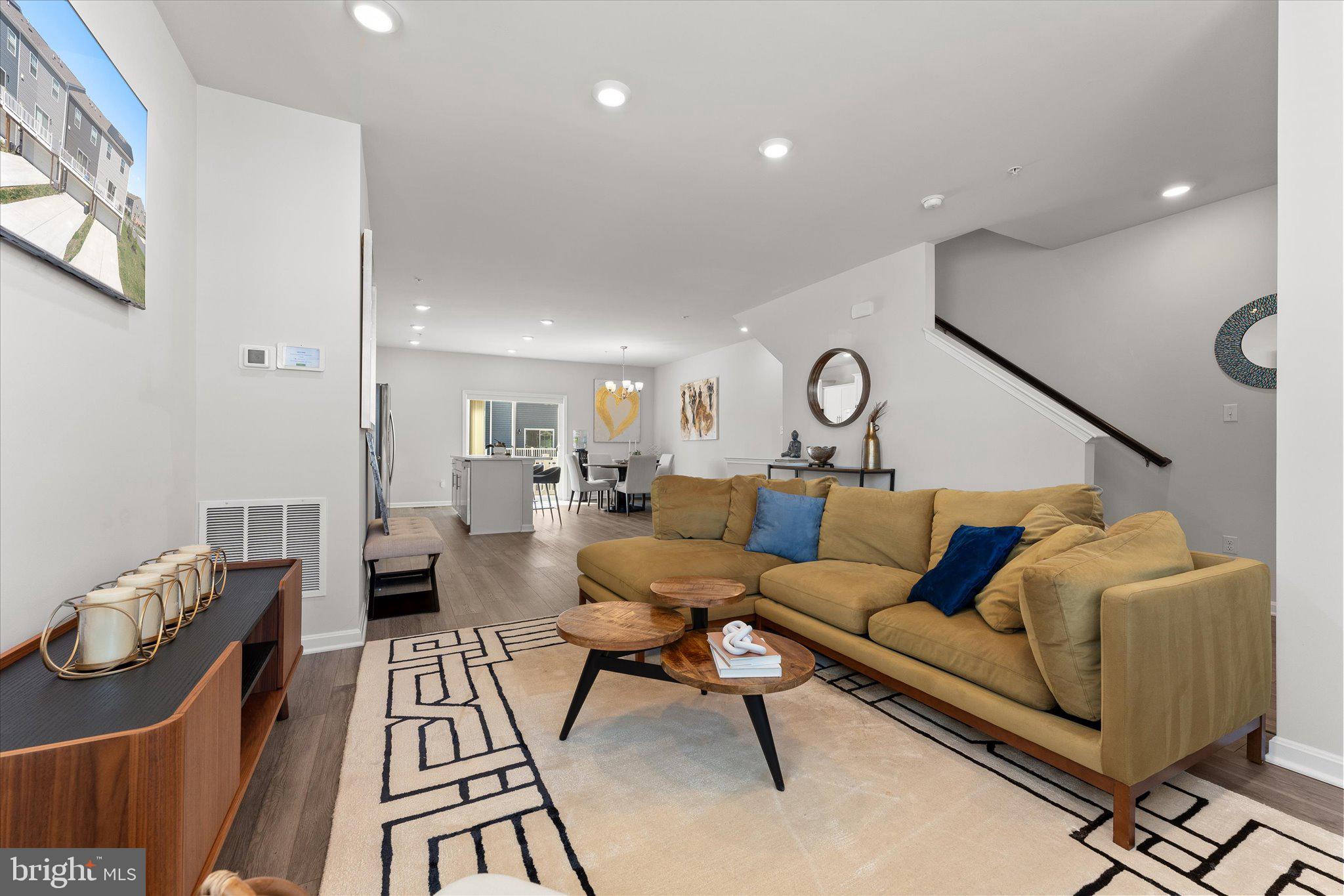 WOODMORE OVERLOOK - Residential