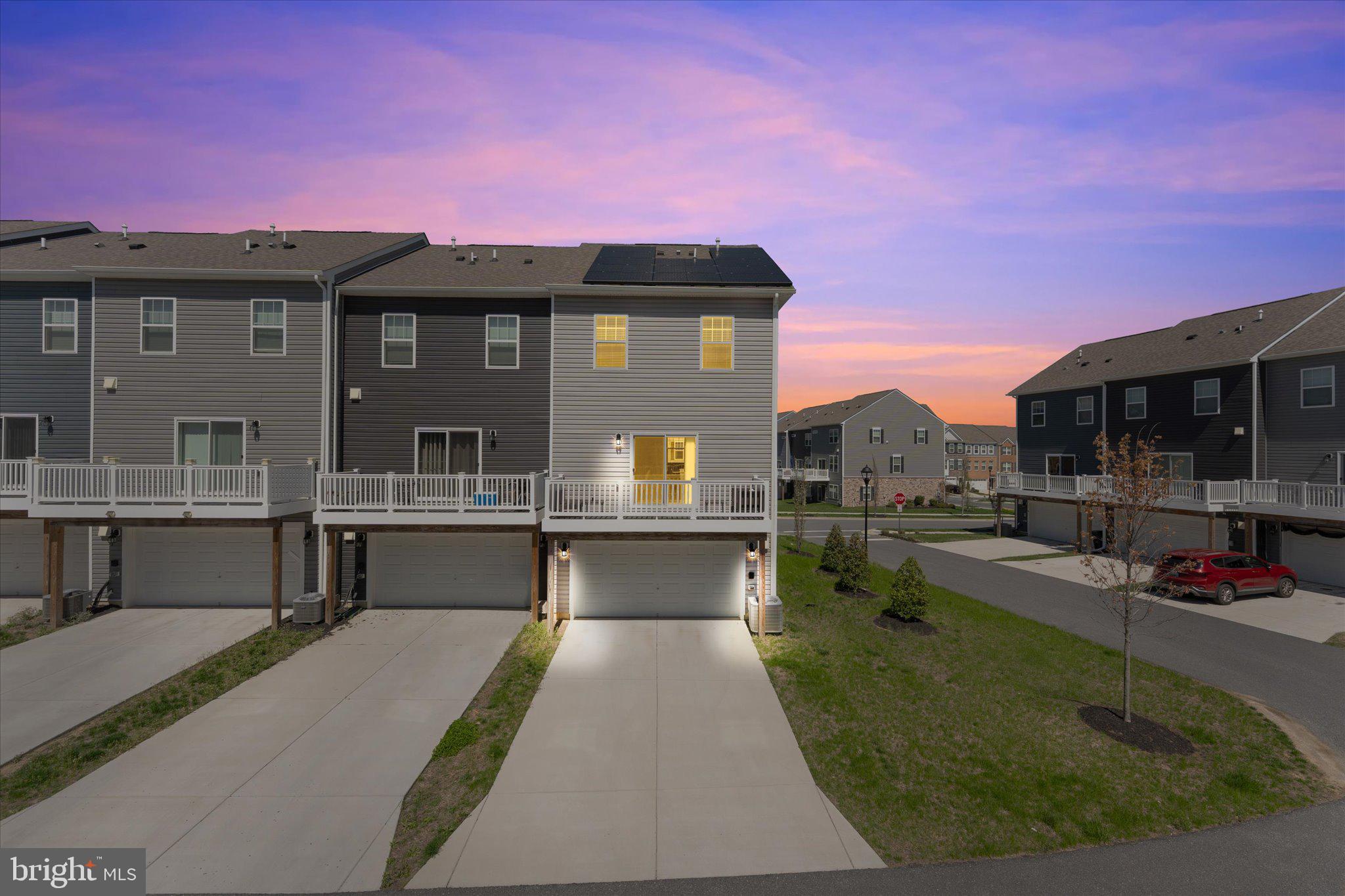 WOODMORE OVERLOOK - Residential