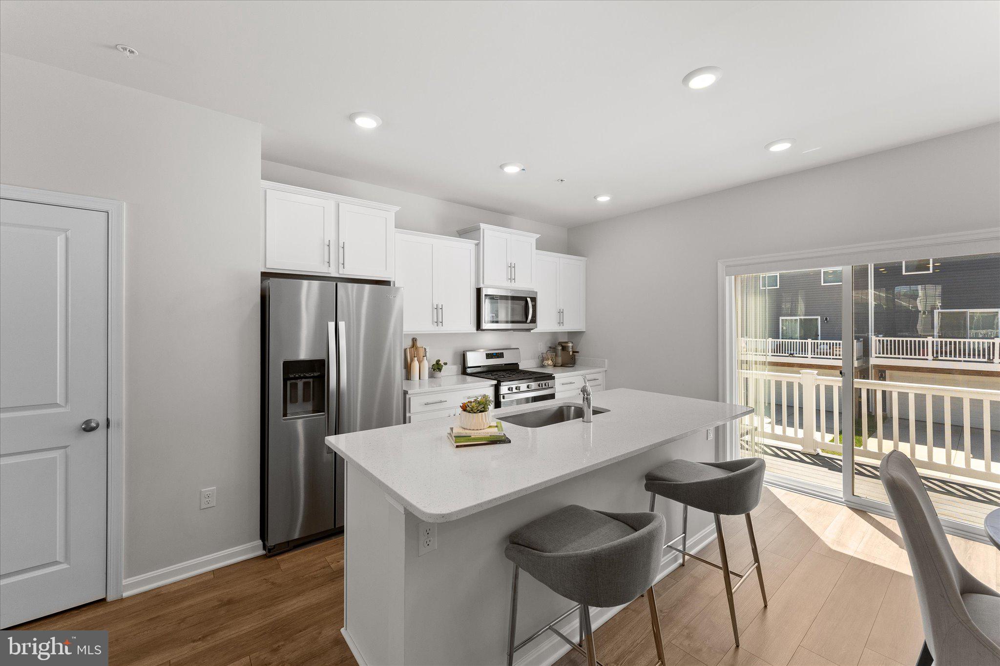 WOODMORE OVERLOOK - Residential