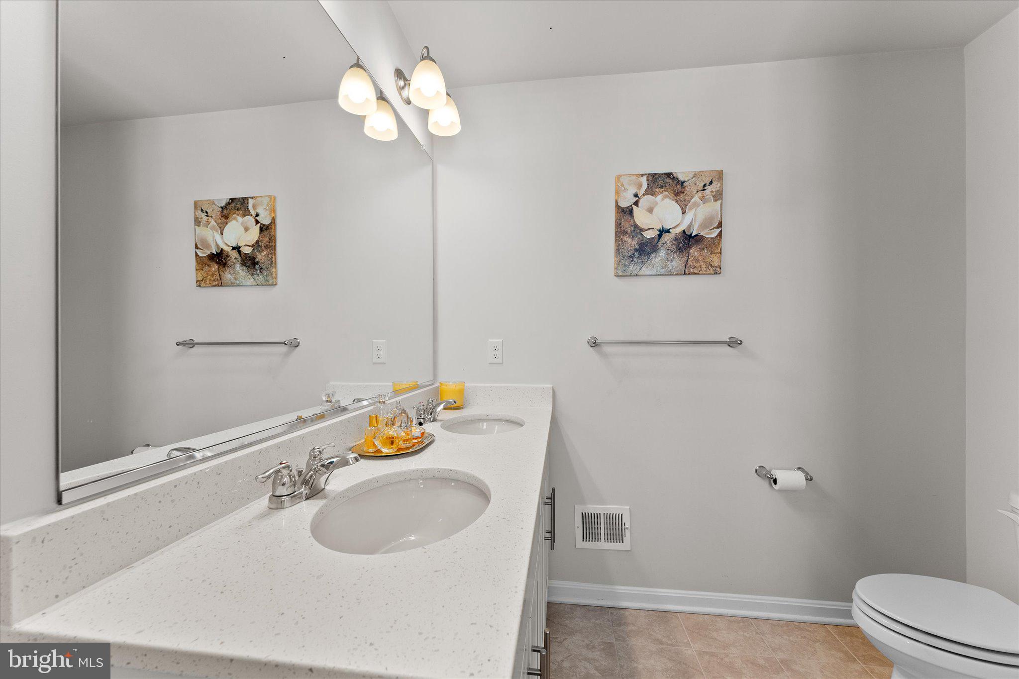 WOODMORE OVERLOOK - Residential