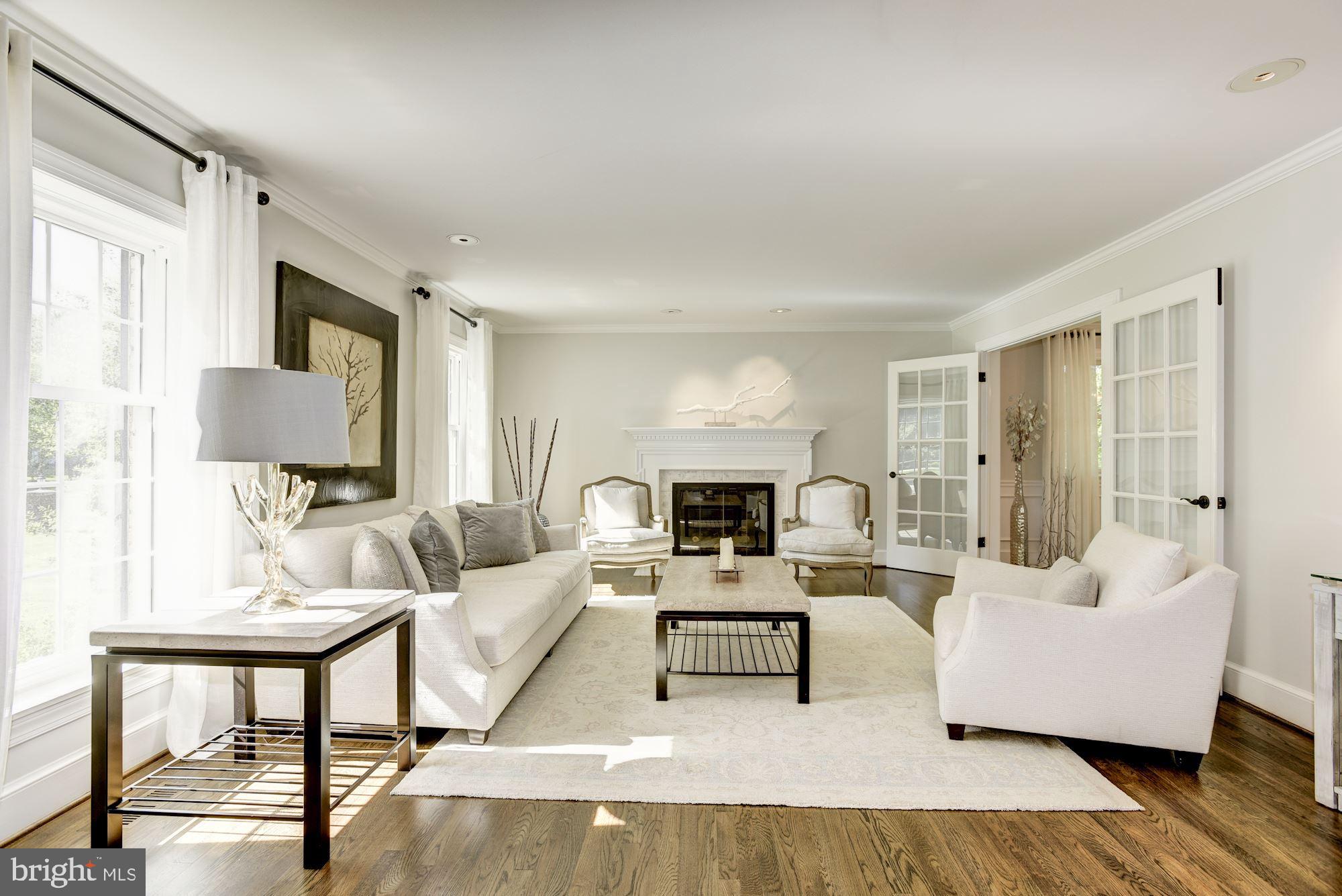 SUMMERWOOD - Residential