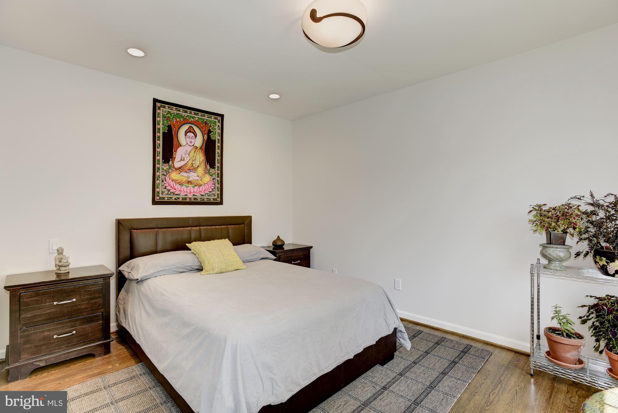SUMMERWOOD - Residential
