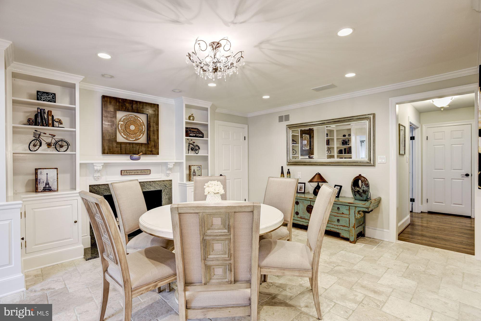 SUMMERWOOD - Residential