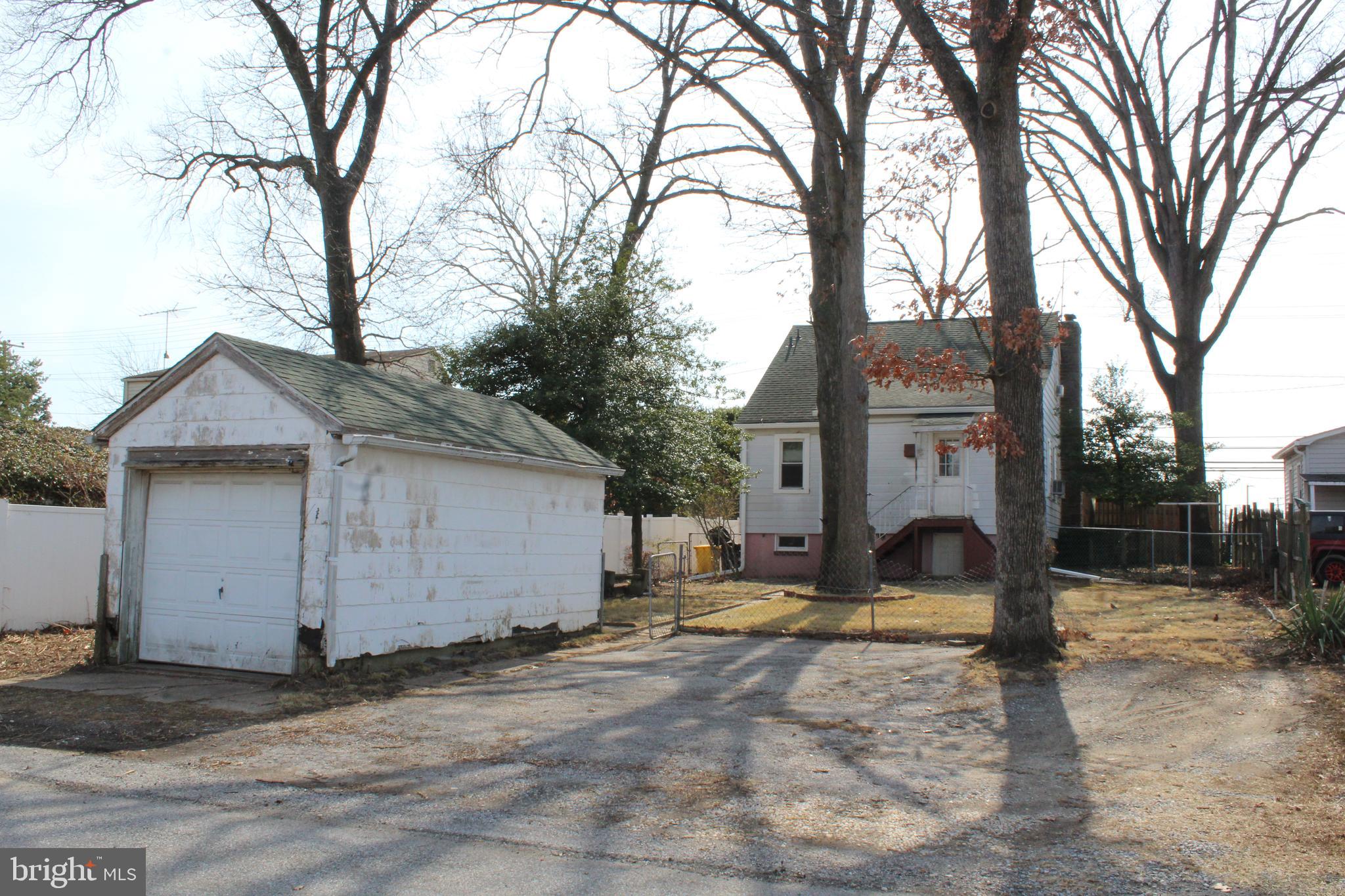 GLEN GARDENS - Residential